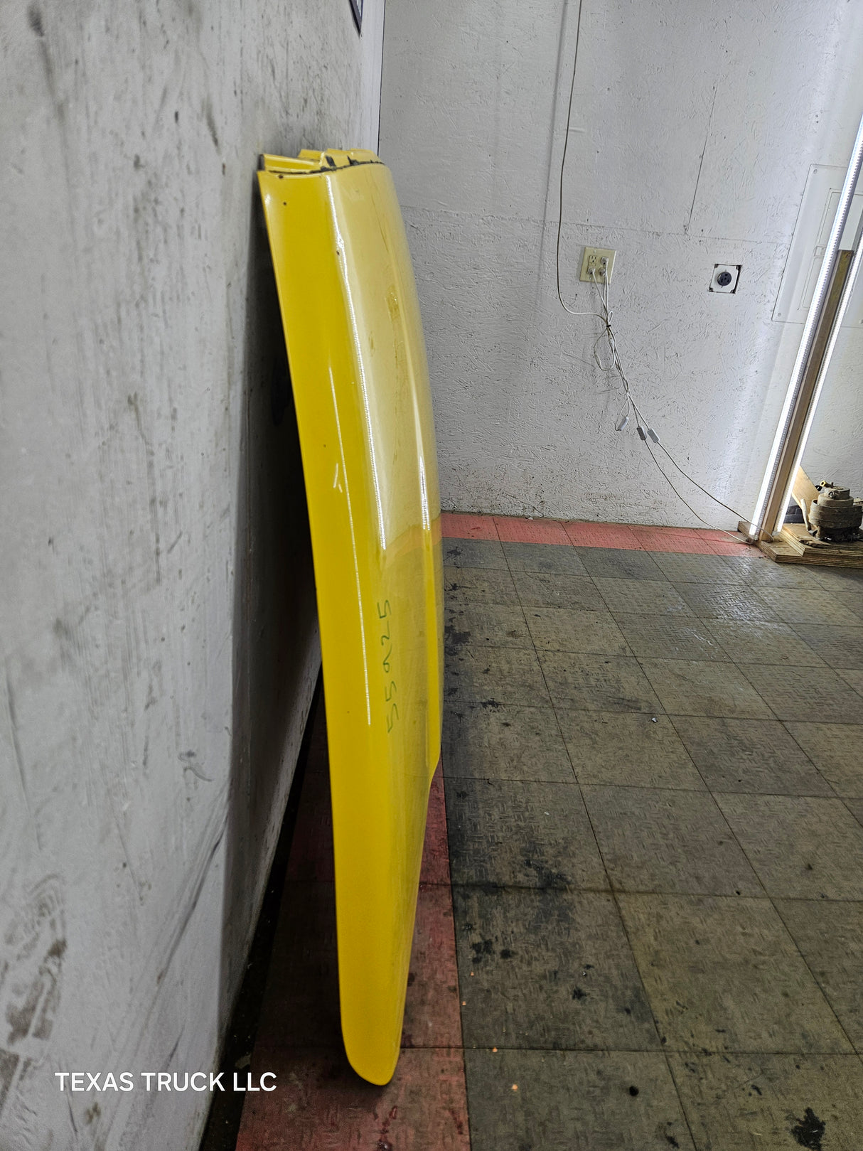 2003-2008 Dodge Ram 3rd Gen 1500 2500 3500 Hood - Yellow