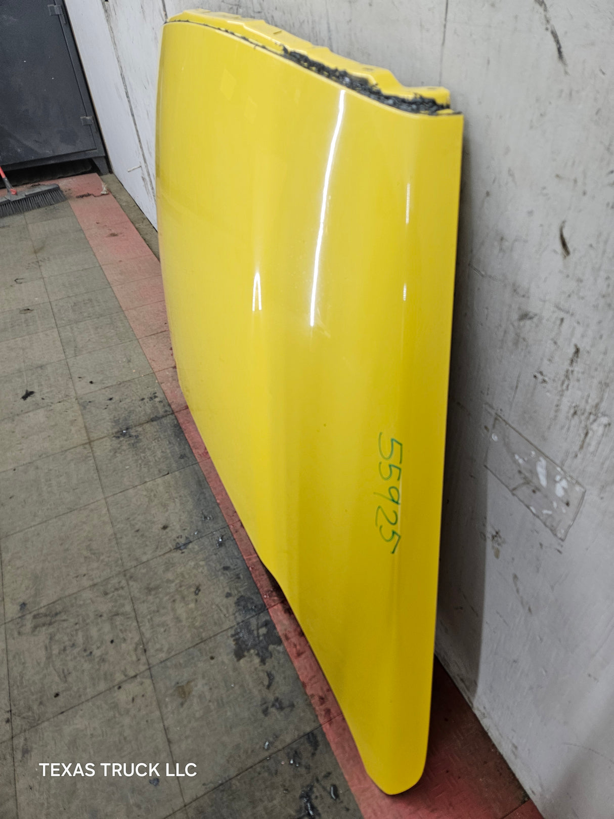 2003-2008 Dodge Ram 3rd Gen 1500 2500 3500 Hood - Yellow