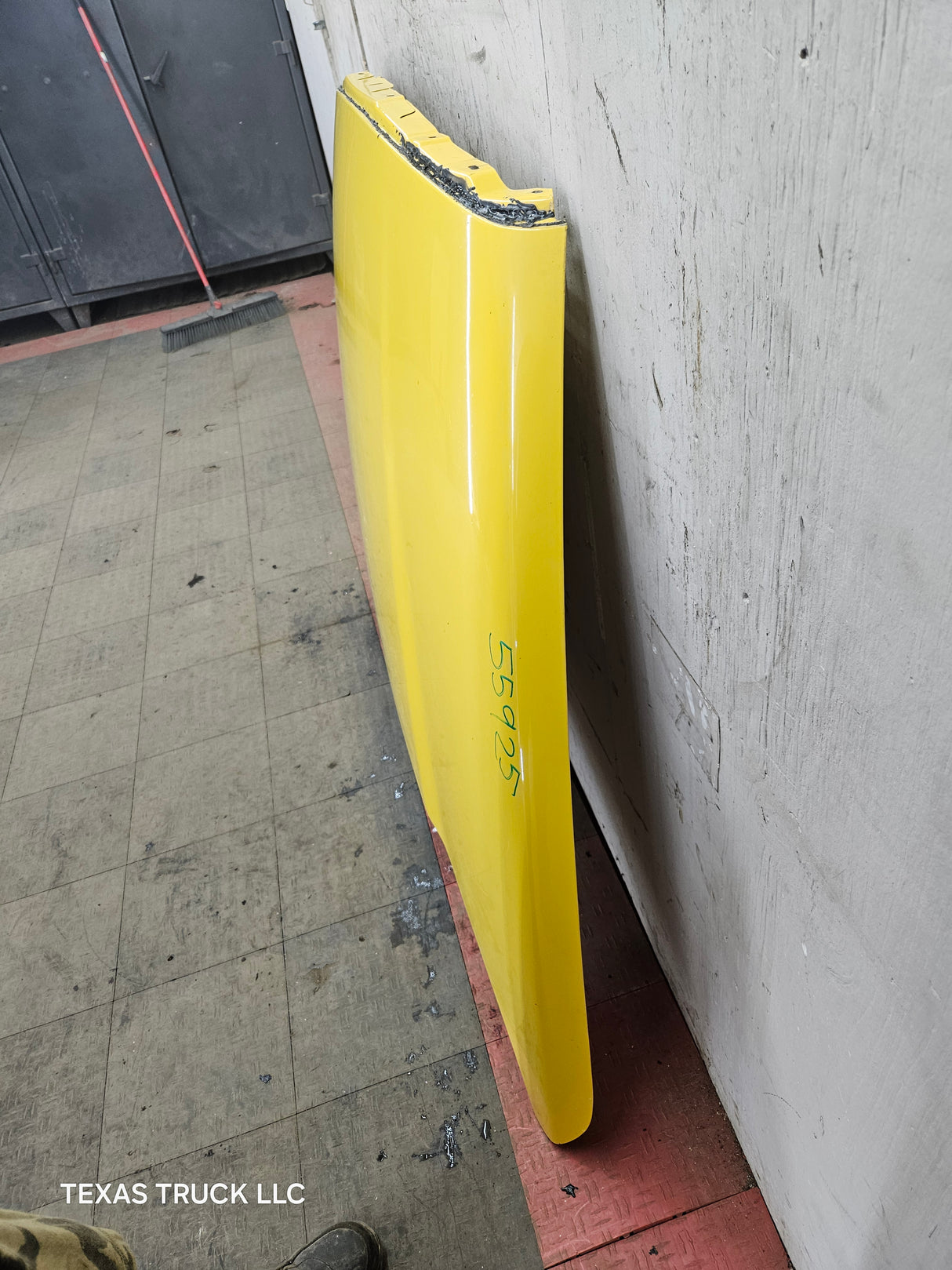 2003-2008 Dodge Ram 3rd Gen 1500 2500 3500 Hood - Yellow