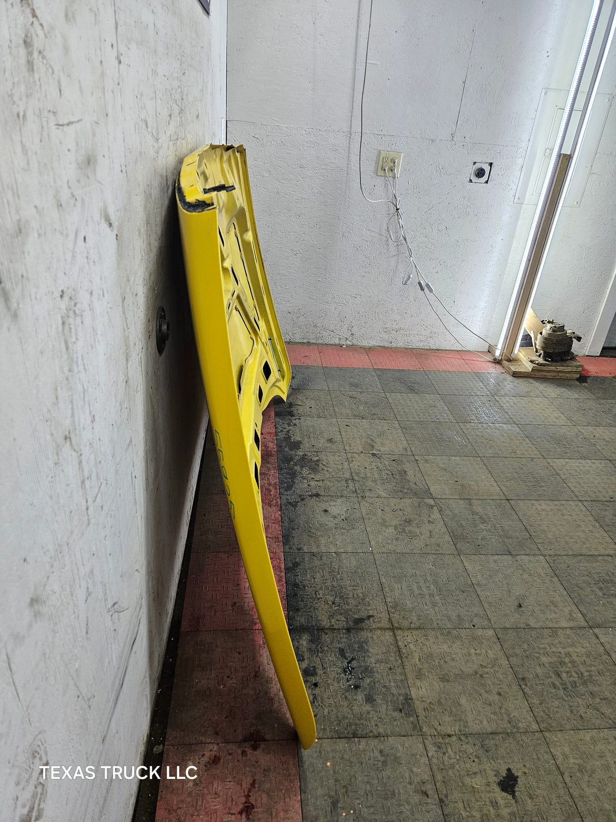 2003-2008 Dodge Ram 3rd Gen 1500 2500 3500 Hood - Yellow