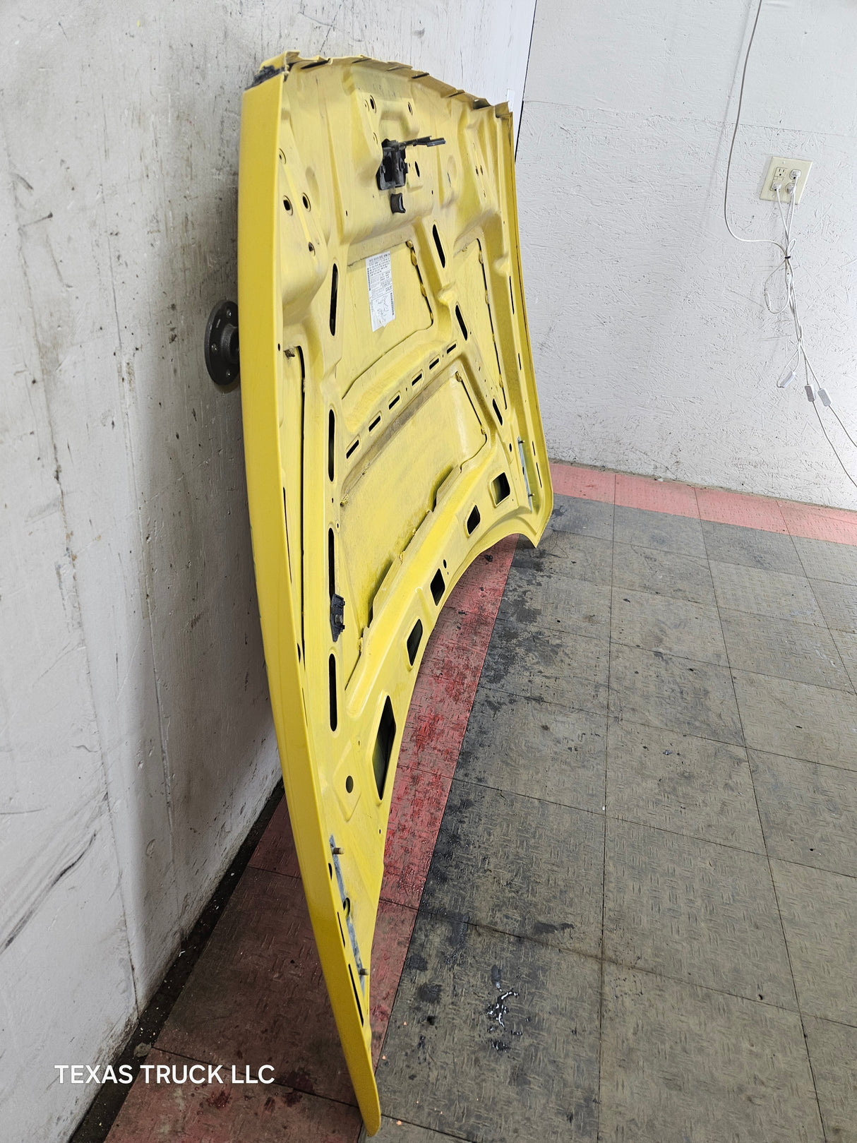 2003-2008 Dodge Ram 3rd Gen 1500 2500 3500 Hood - Yellow