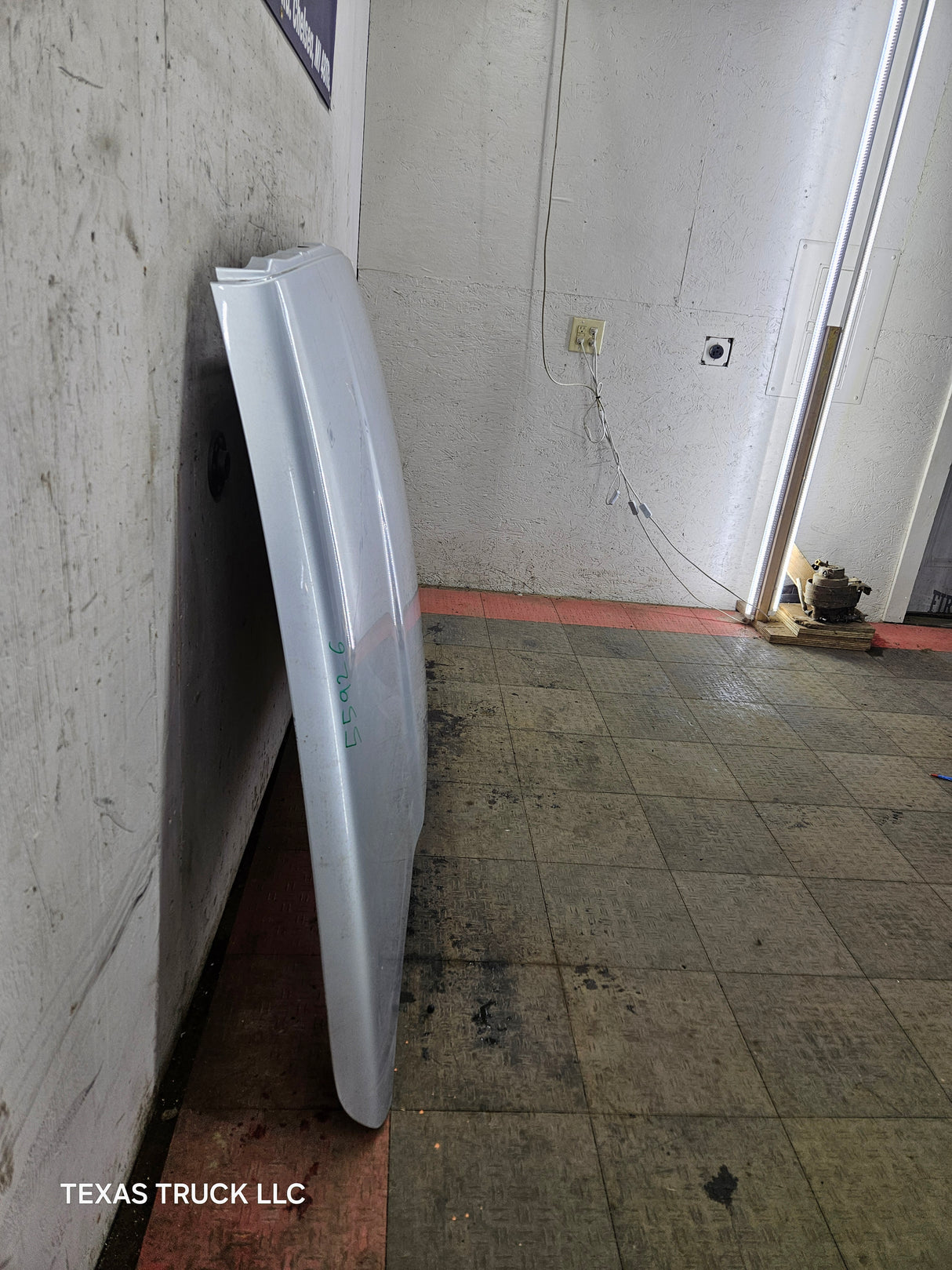 2003-2008 Dodge Ram 3rd Gen 1500 2500 3500 Hood - Silver