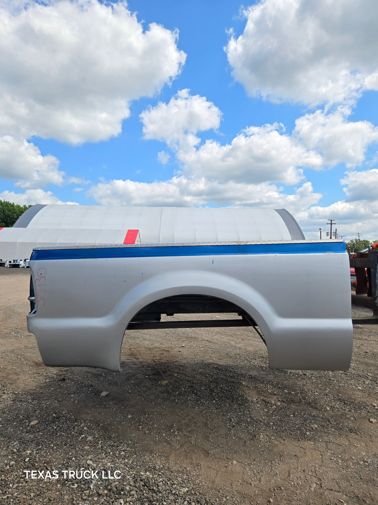 1999-2010 Ford Super Duty F250 F350 6' 9" Short Truck Bed - Silver