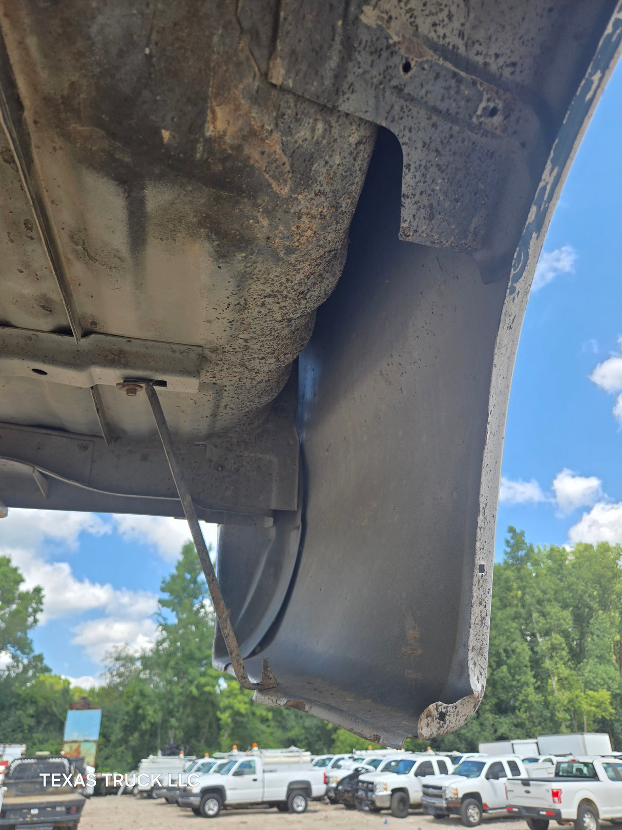 1999-2010 Ford Super Duty F250 F350 6' 9" Short Truck Bed - Silver