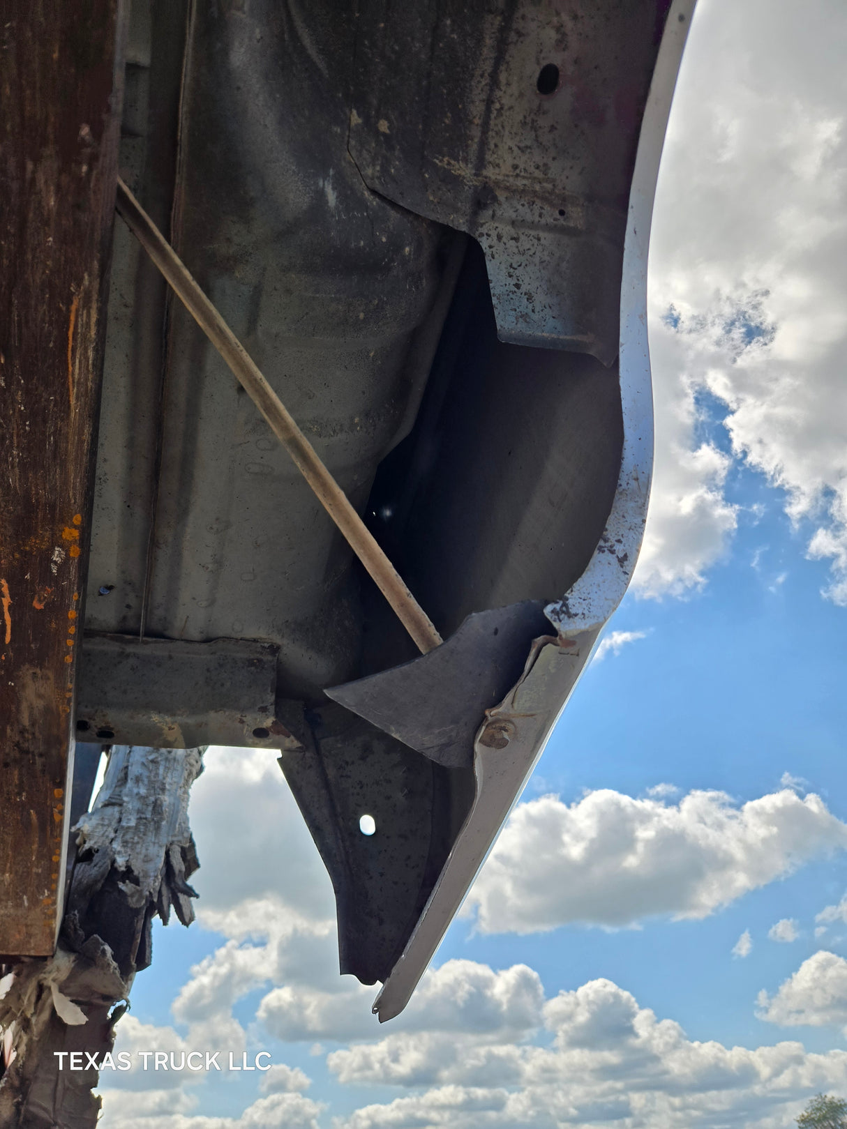 1999-2010 Ford Super Duty F250 F350 6' 9" Short Truck Bed - Silver