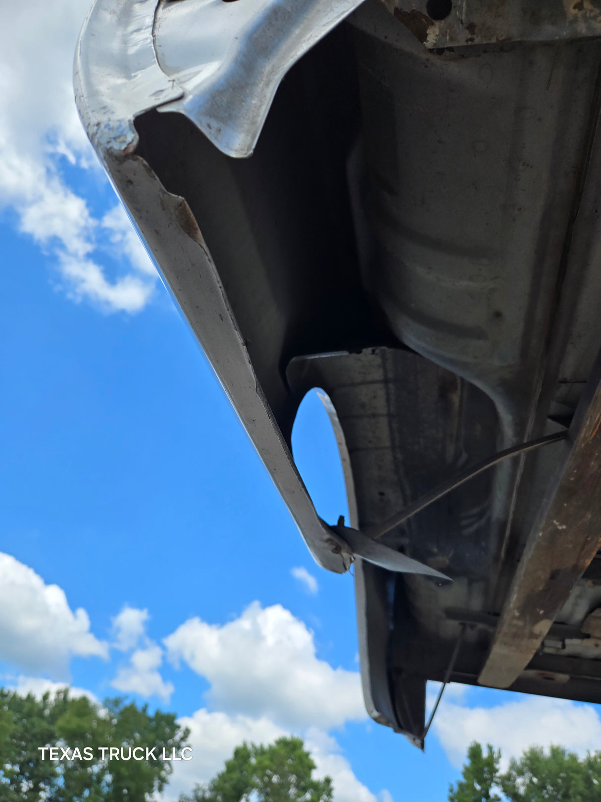 1999-2010 Ford Super Duty F250 F350 6' 9" Short Truck Bed - Silver