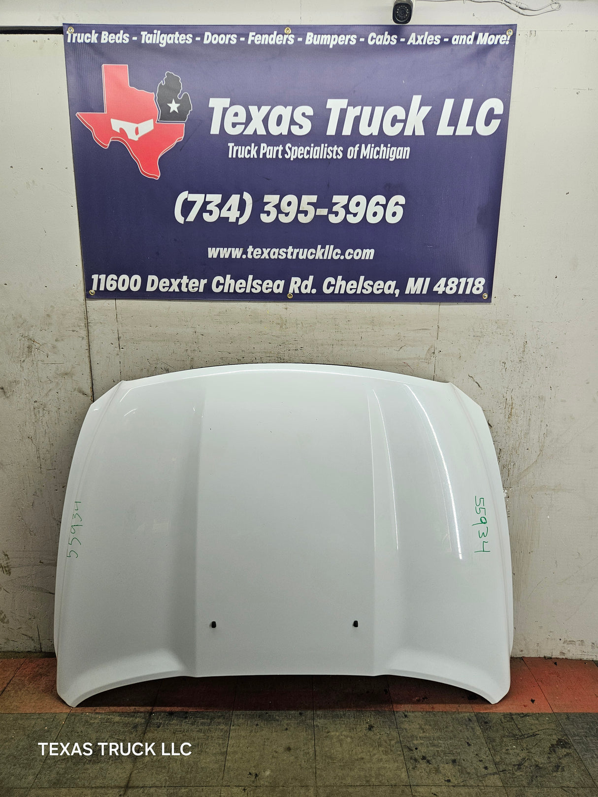 2009-2018 Dodge Ram 1500 4th Gen Hood - White