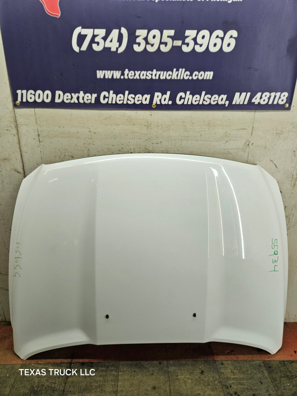 2009-2018 Dodge Ram 1500 4th Gen Hood - White
