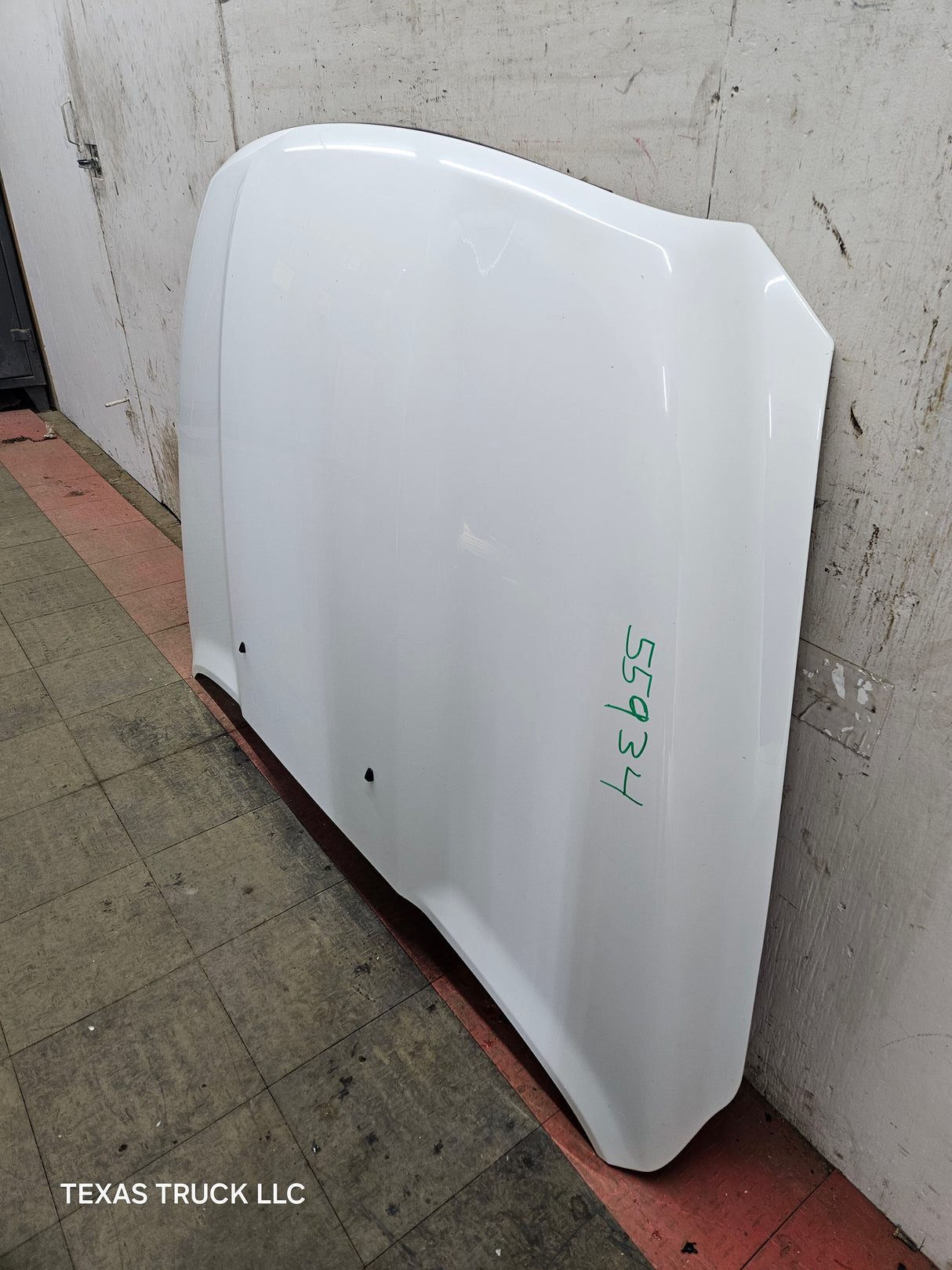 2009-2018 Dodge Ram 1500 4th Gen Hood - White