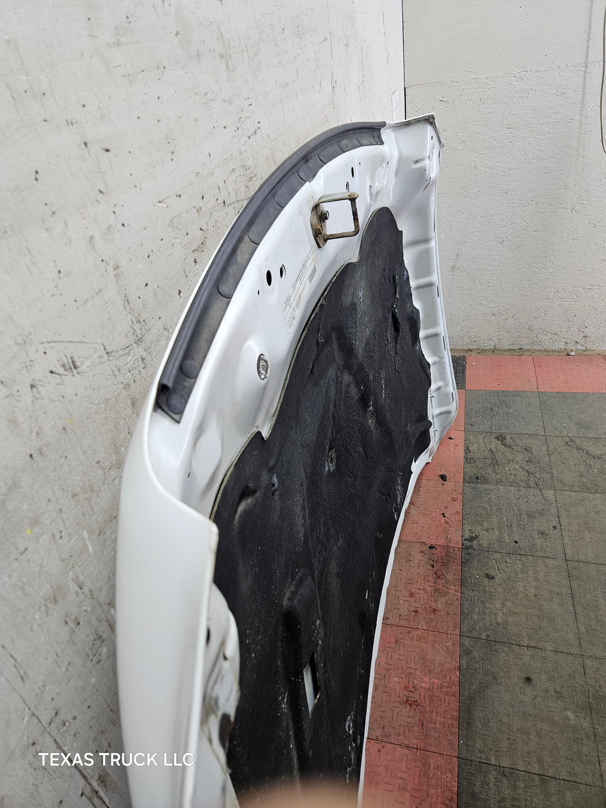 2009-2018 Dodge Ram 1500 4th Gen Hood - White