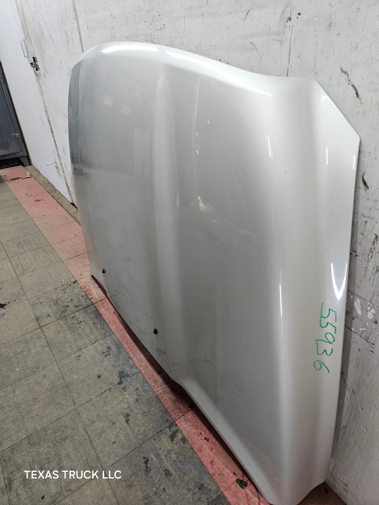 2009-2018 Dodge Ram 1500 4th Gen Hood - Light Graystone Pearl Coat