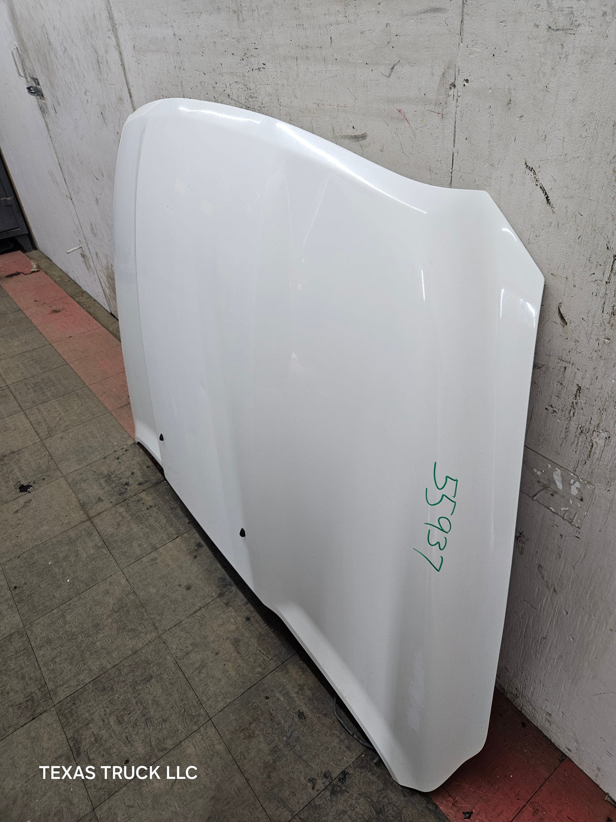 2009-2018 Dodge Ram 1500 4th Gen Hood - White