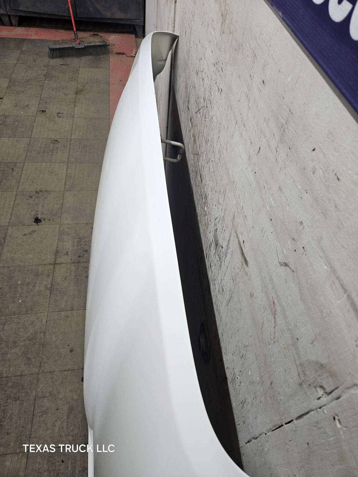 2009-2018 Dodge Ram 1500 4th Gen Hood - White