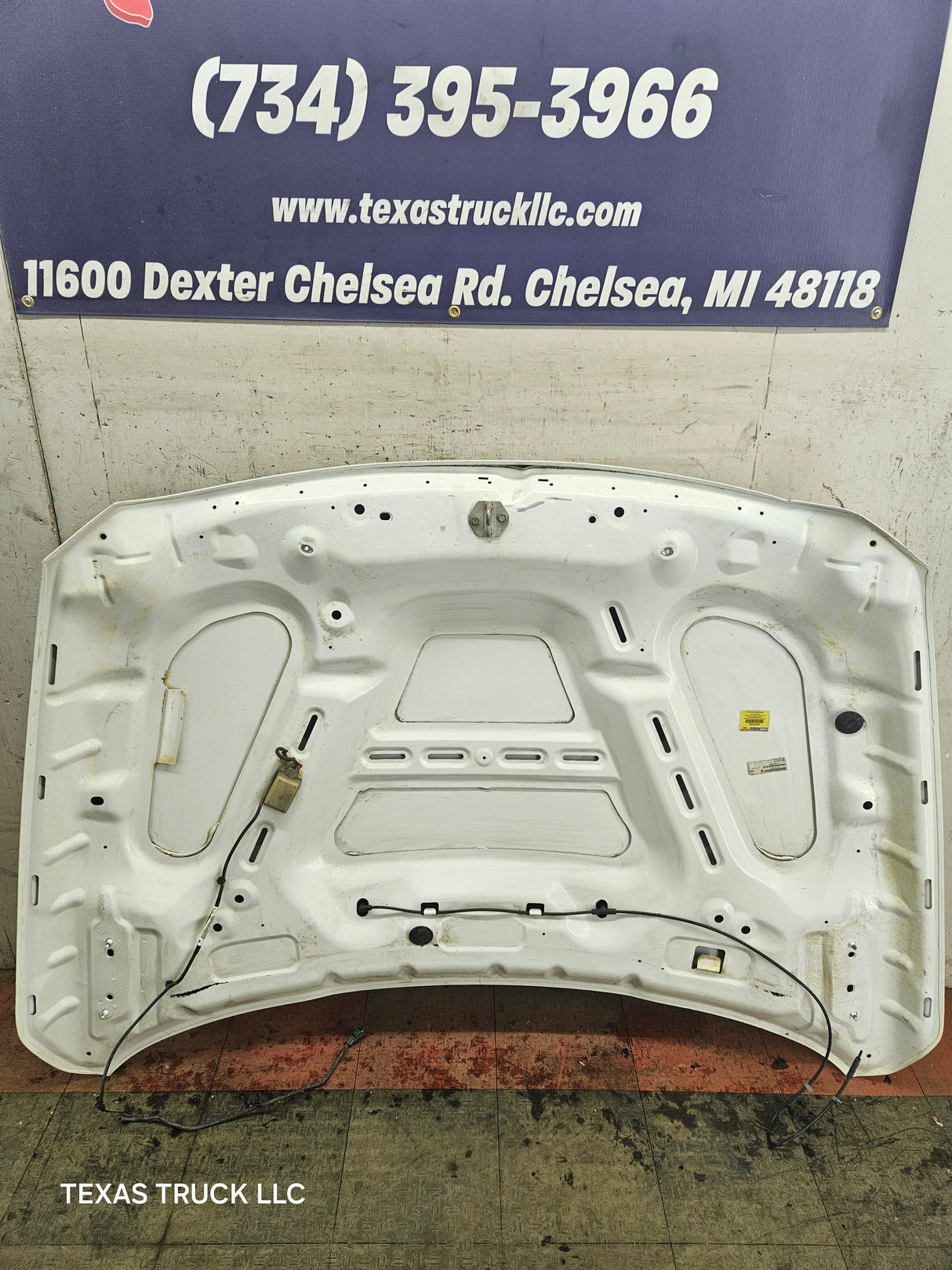 2009-2018 Dodge Ram 1500 4th Gen Hood - White