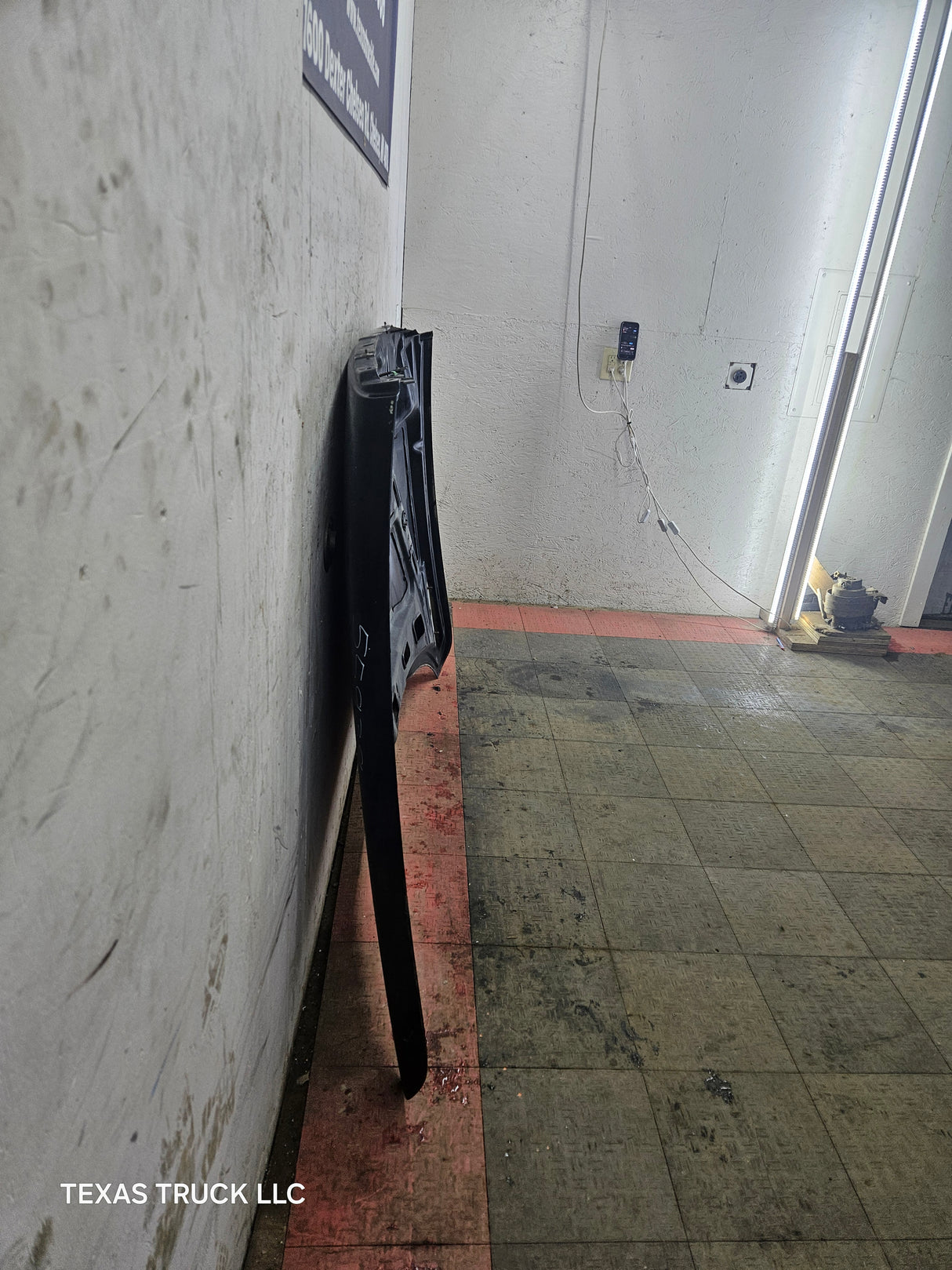 2003-2008 Dodge Ram 3rd Gen 1500 2500 3500 Hood - Black