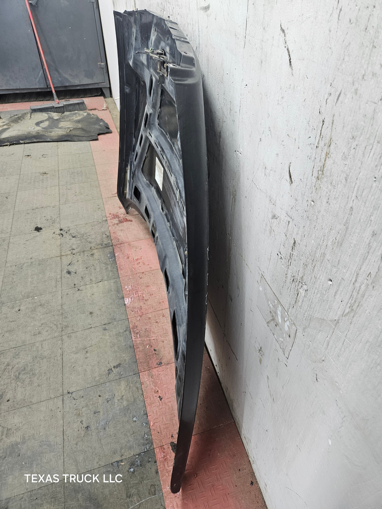 2003-2008 Dodge Ram 3rd Gen 1500 2500 3500 Hood - Black