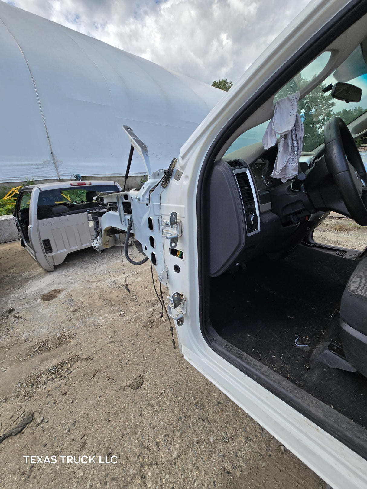 2009-2018 Dodge Ram 1500 4th Gen Quad Cab Cab - White