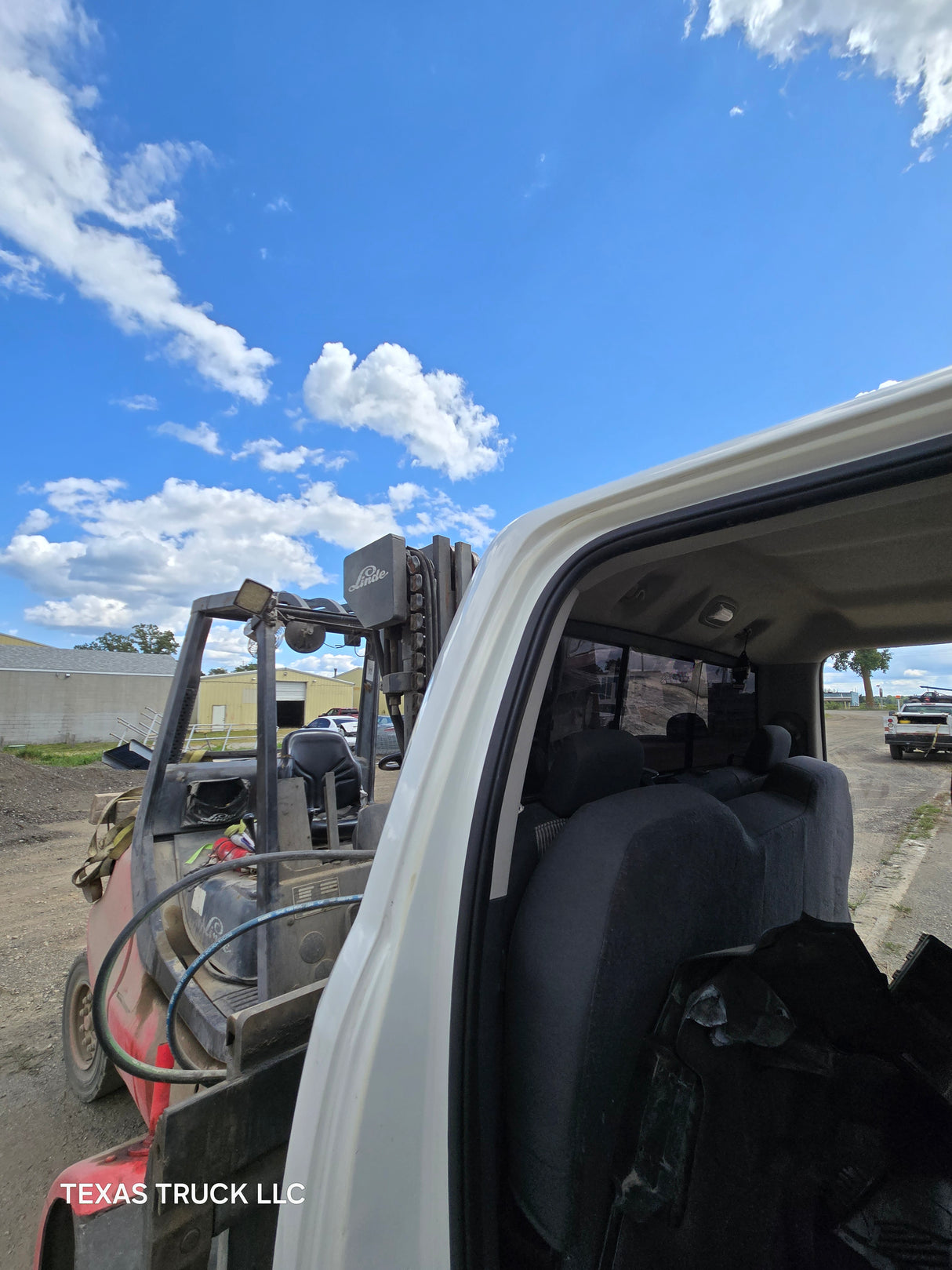 2009-2018 Dodge Ram 1500 4th Gen Quad Cab Cab - White