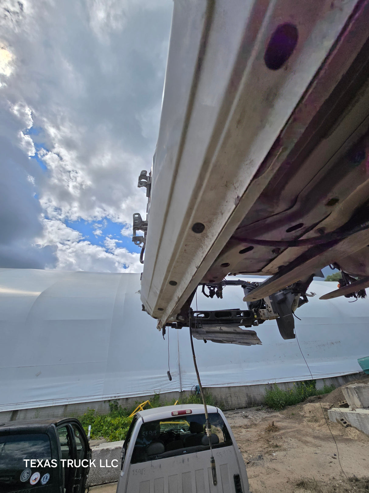 2009-2018 Dodge Ram 1500 4th Gen Quad Cab Cab - White