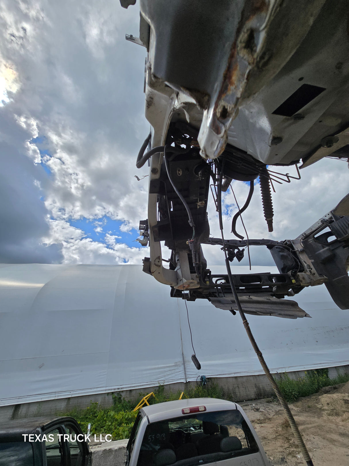 2009-2018 Dodge Ram 1500 4th Gen Quad Cab Cab - White