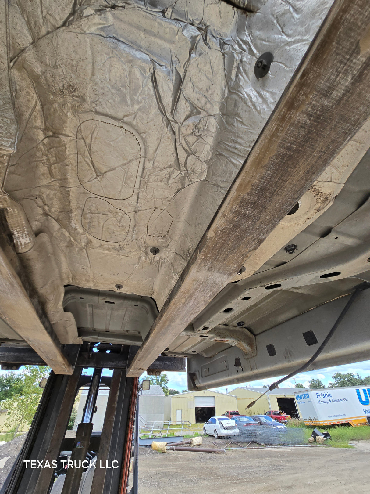 2009-2018 Dodge Ram 1500 4th Gen Quad Cab Cab - White