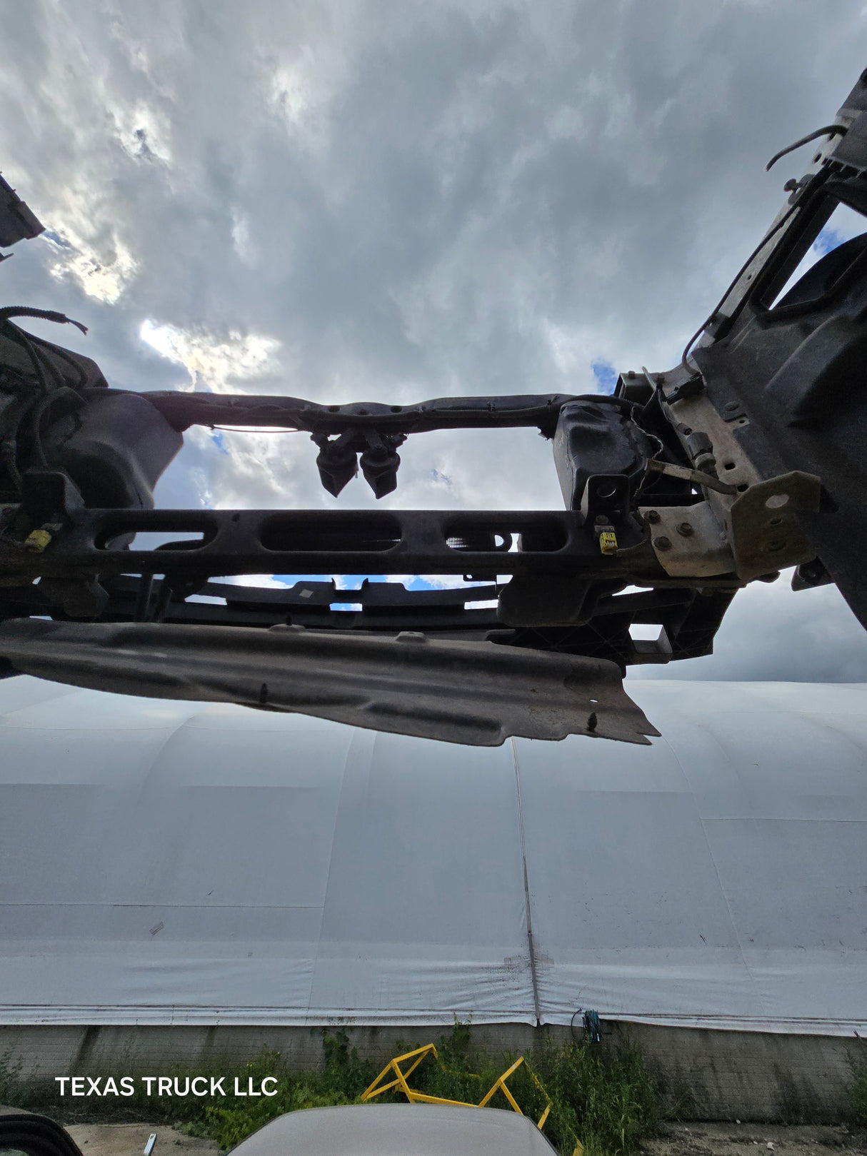 2009-2018 Dodge Ram 1500 4th Gen Quad Cab Cab - White