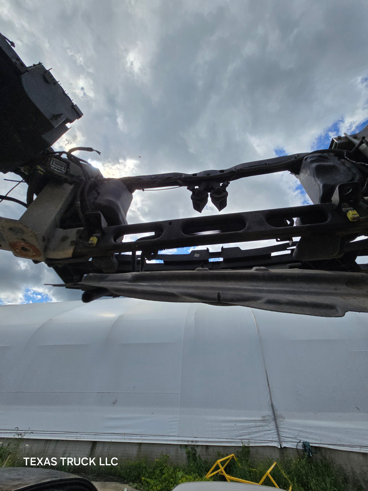 2009-2018 Dodge Ram 1500 4th Gen Quad Cab Cab - White