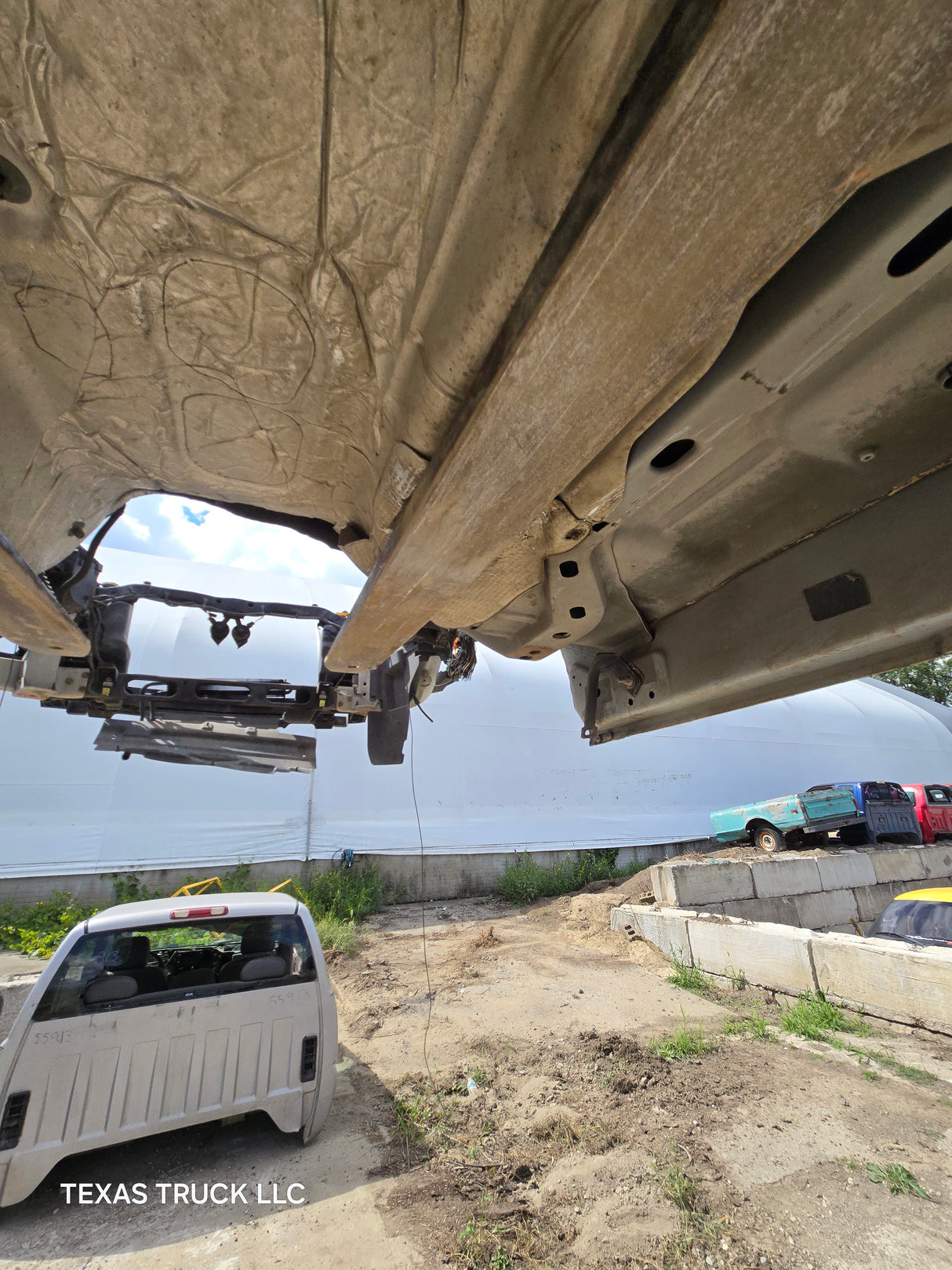 2009-2018 Dodge Ram 1500 4th Gen Quad Cab Cab - White