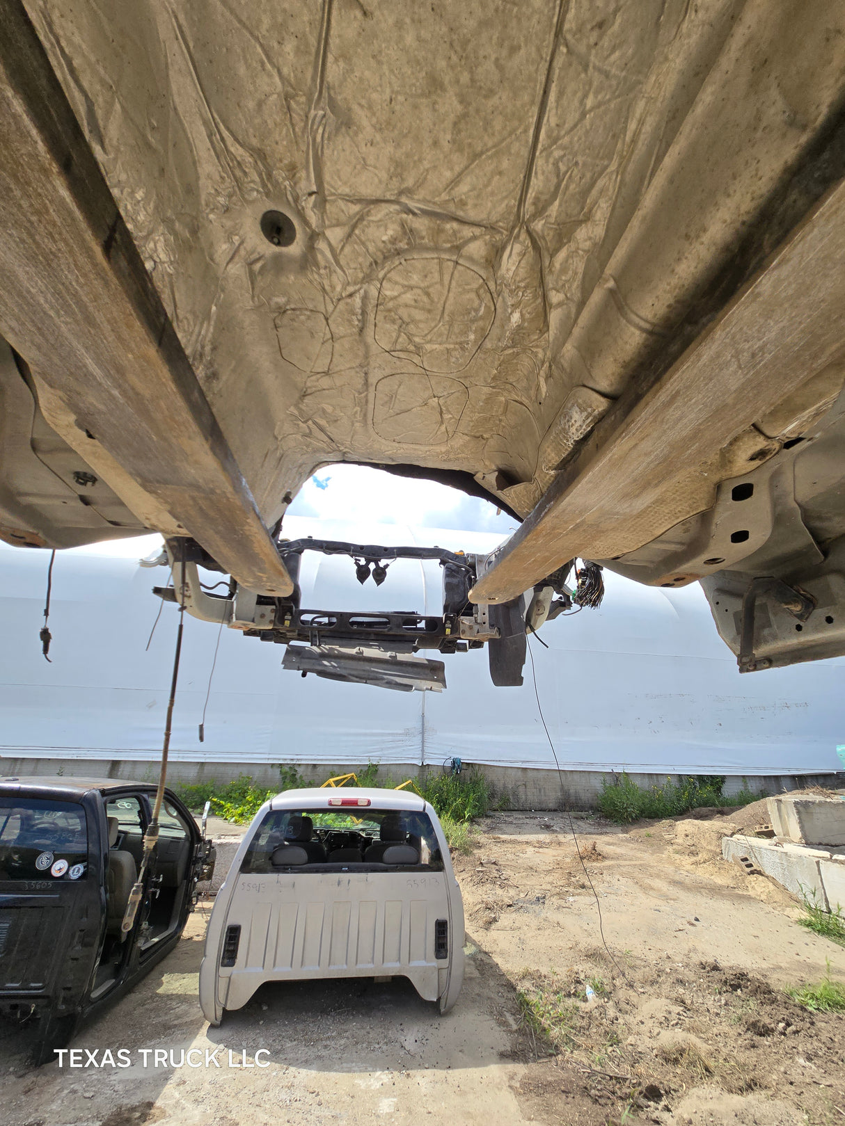 2009-2018 Dodge Ram 1500 4th Gen Quad Cab Cab - White