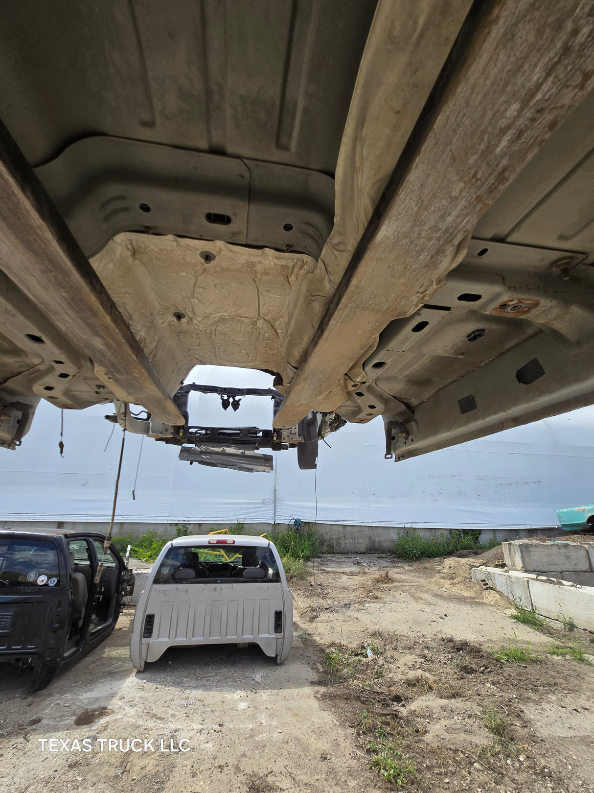 2009-2018 Dodge Ram 1500 4th Gen Quad Cab Cab - White