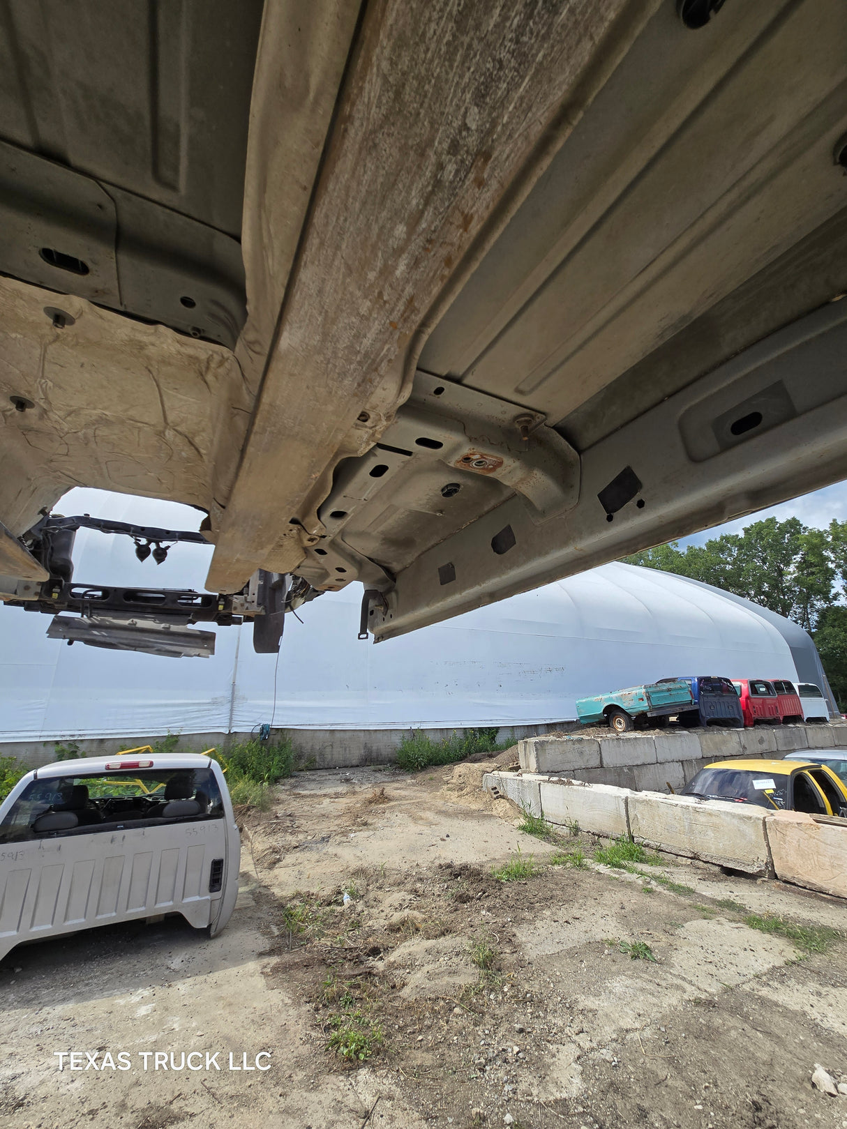 2009-2018 Dodge Ram 1500 4th Gen Quad Cab Cab - White
