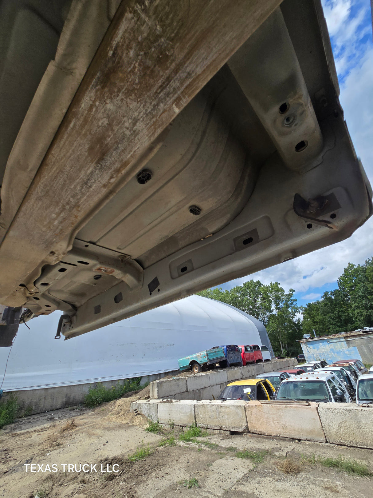 2009-2018 Dodge Ram 1500 4th Gen Quad Cab Cab - White