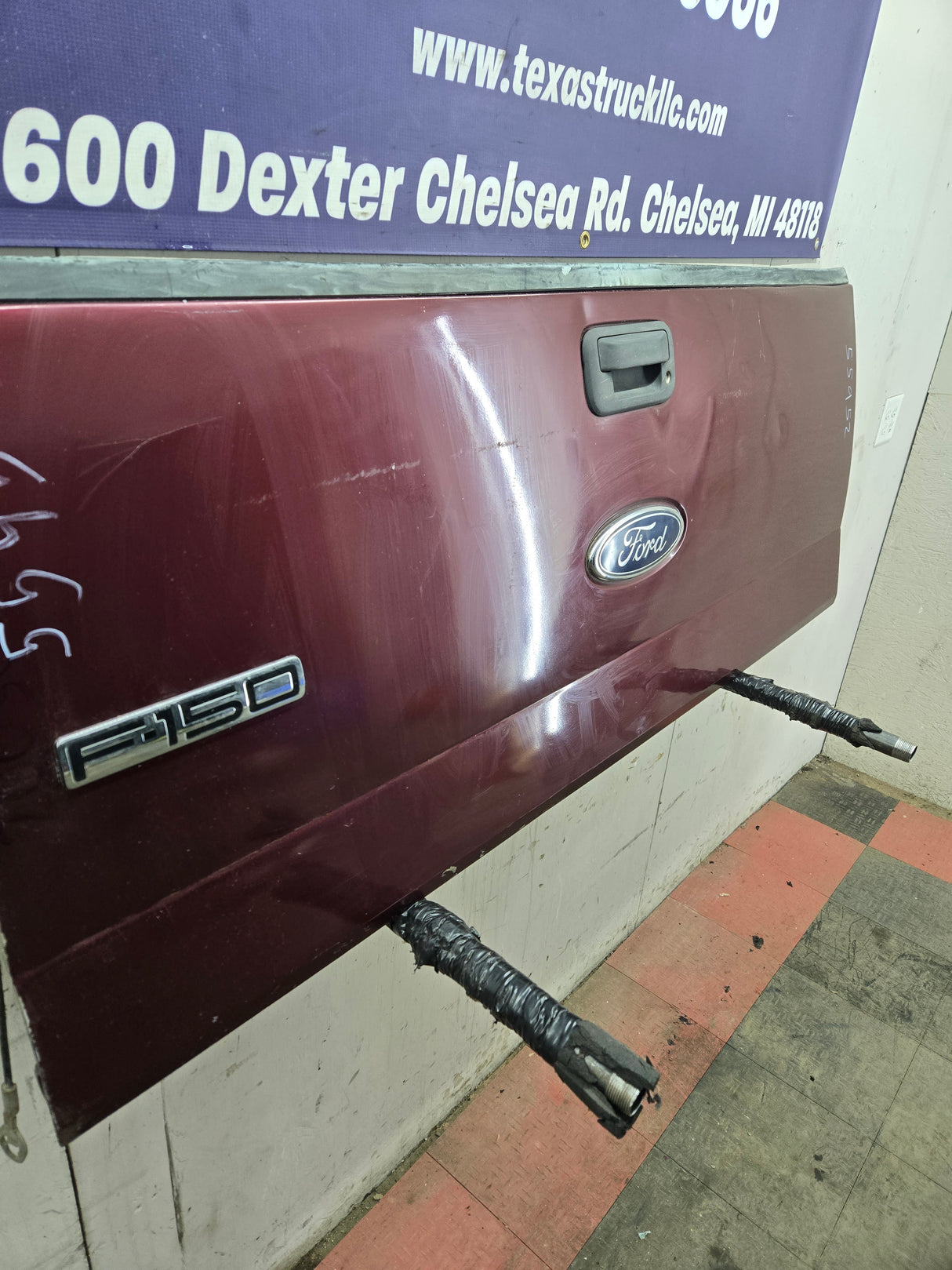 2004-2008 Ford F-150 Tailgate - Maroon