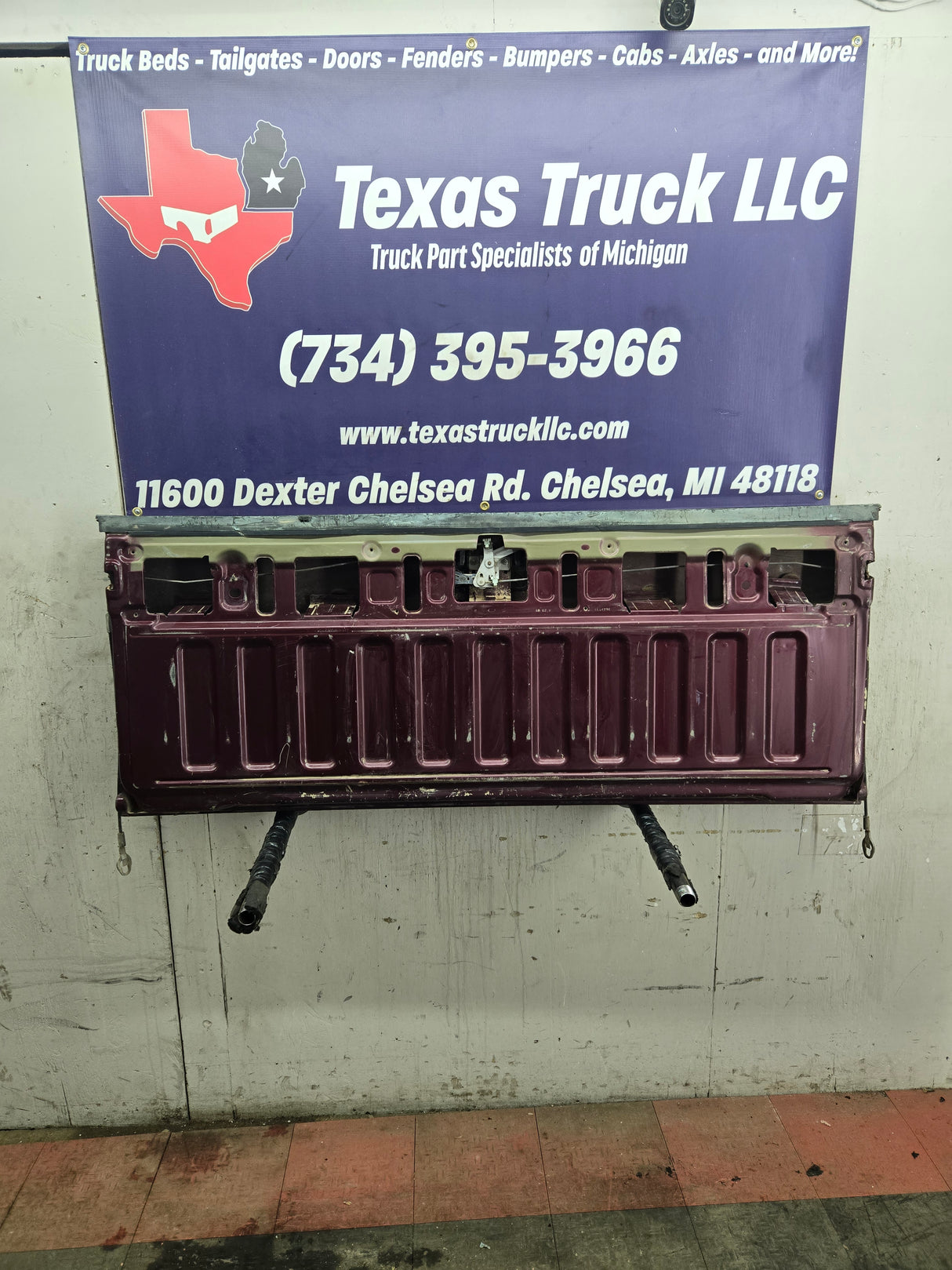 2004-2008 Ford F-150 Tailgate - Maroon