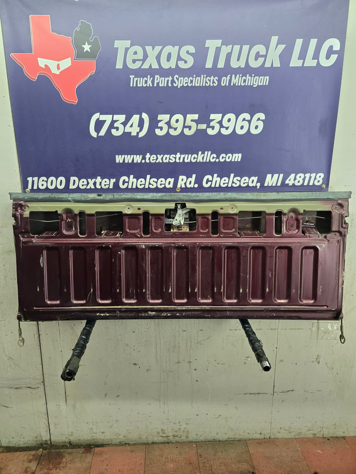 2004-2008 Ford F-150 Tailgate - Maroon