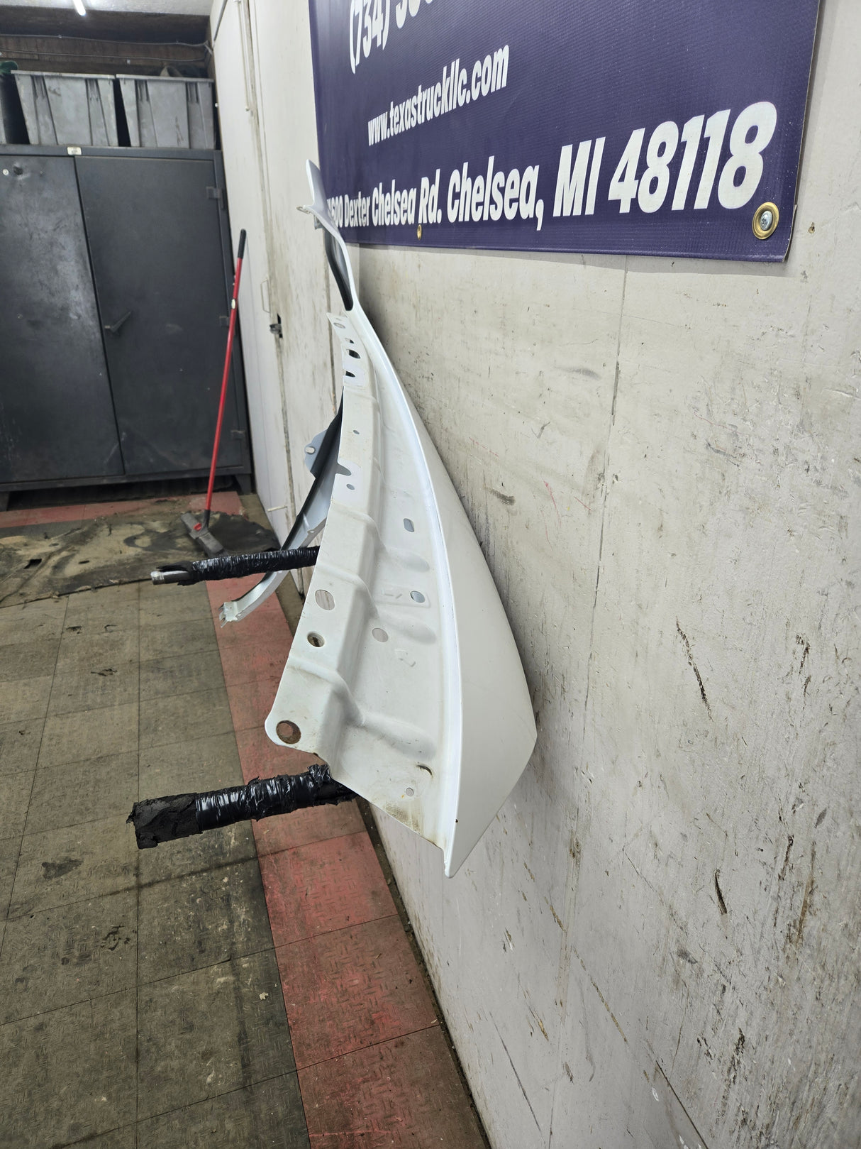 2009-2018 Dodge Ram 4th Gen LH Driver Side Front Fender 1500 2500 3500 - White