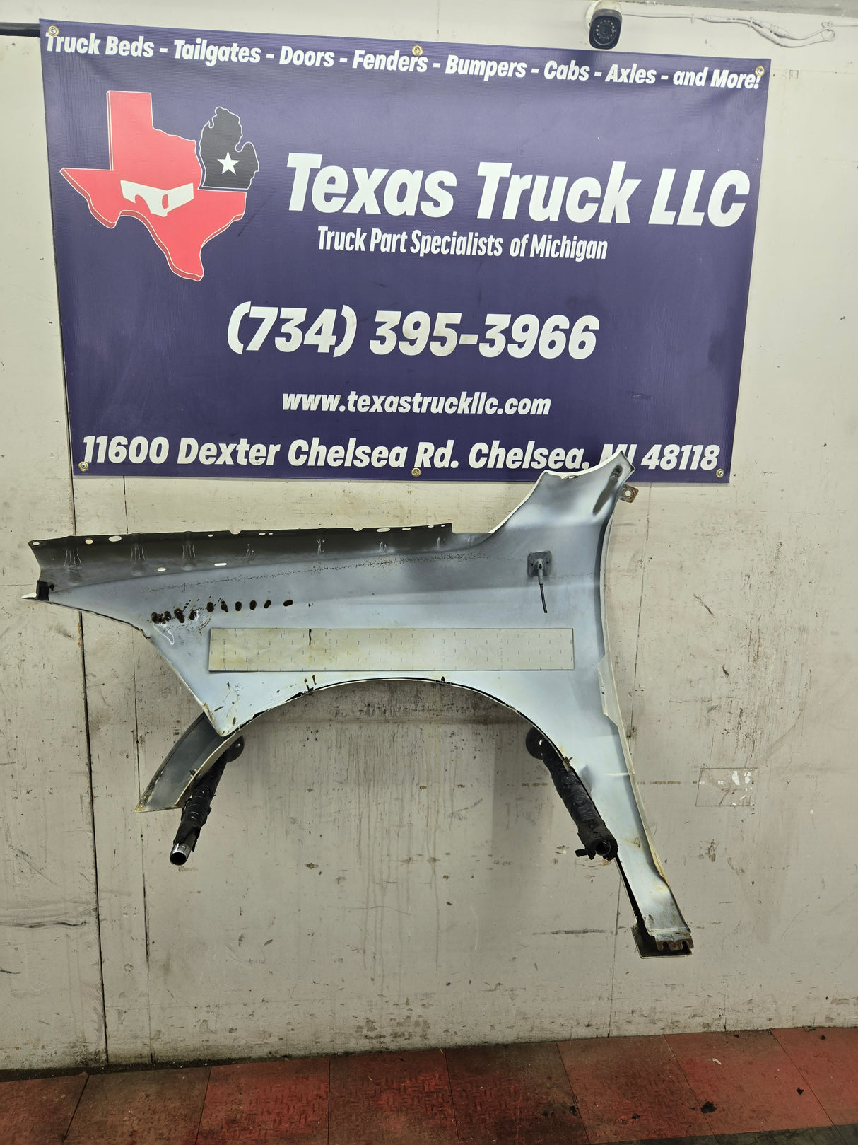 2009-2018 Dodge Ram 4th Gen RH Passenger Side Front Fender 1500 2500 3500 - White & Tan