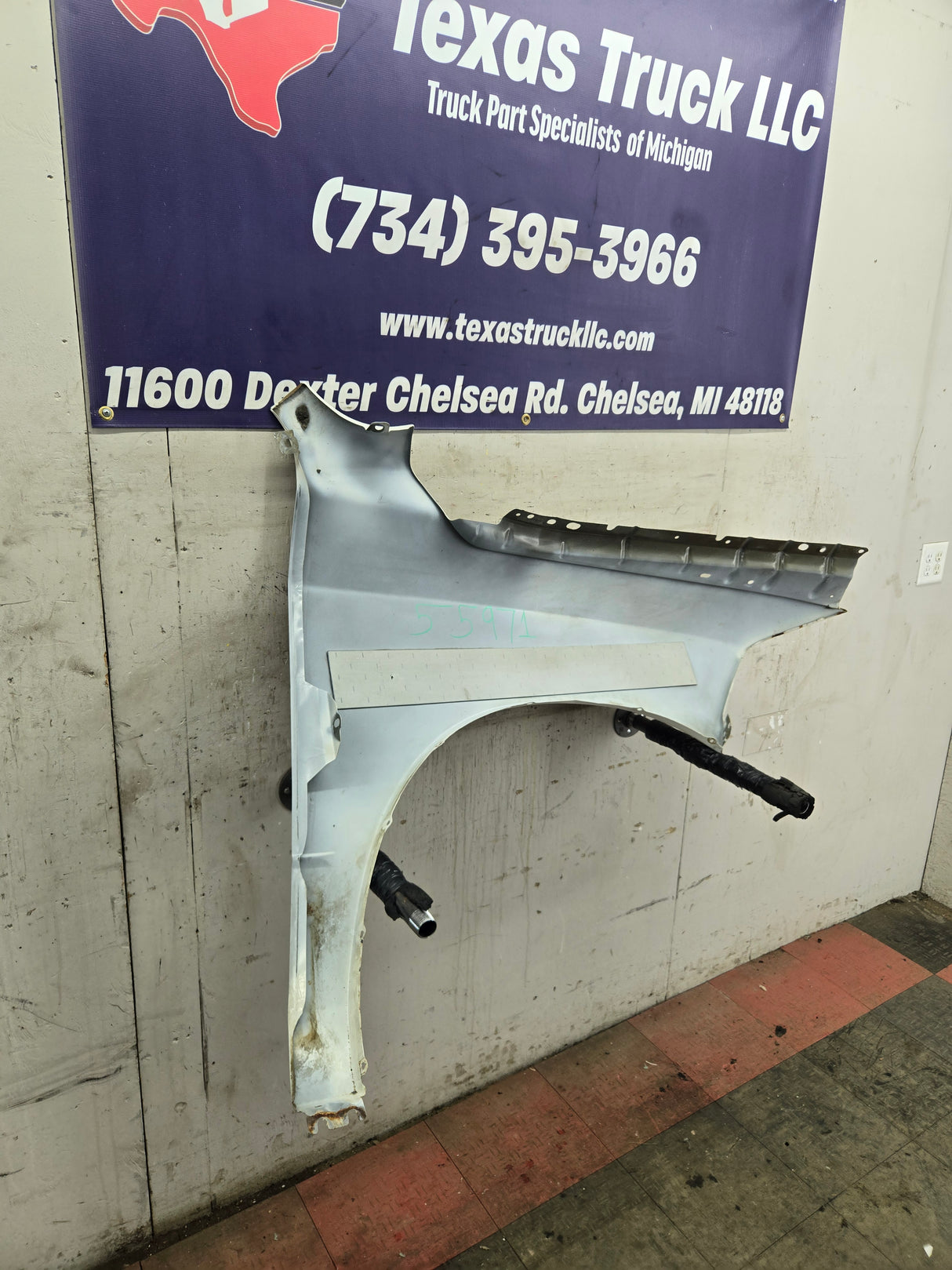 2009-2018 Dodge Ram 4th Gen LH Driver Side Front Fender 1500 2500 3500 - Cream White