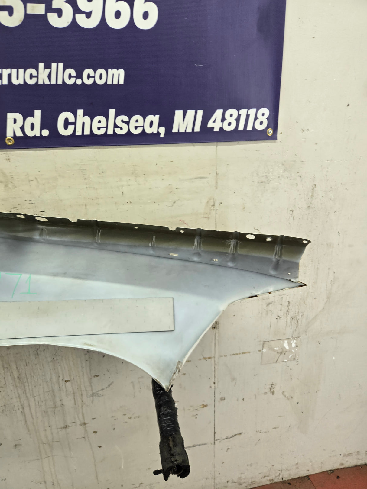 2009-2018 Dodge Ram 4th Gen LH Driver Side Front Fender 1500 2500 3500 - Cream White