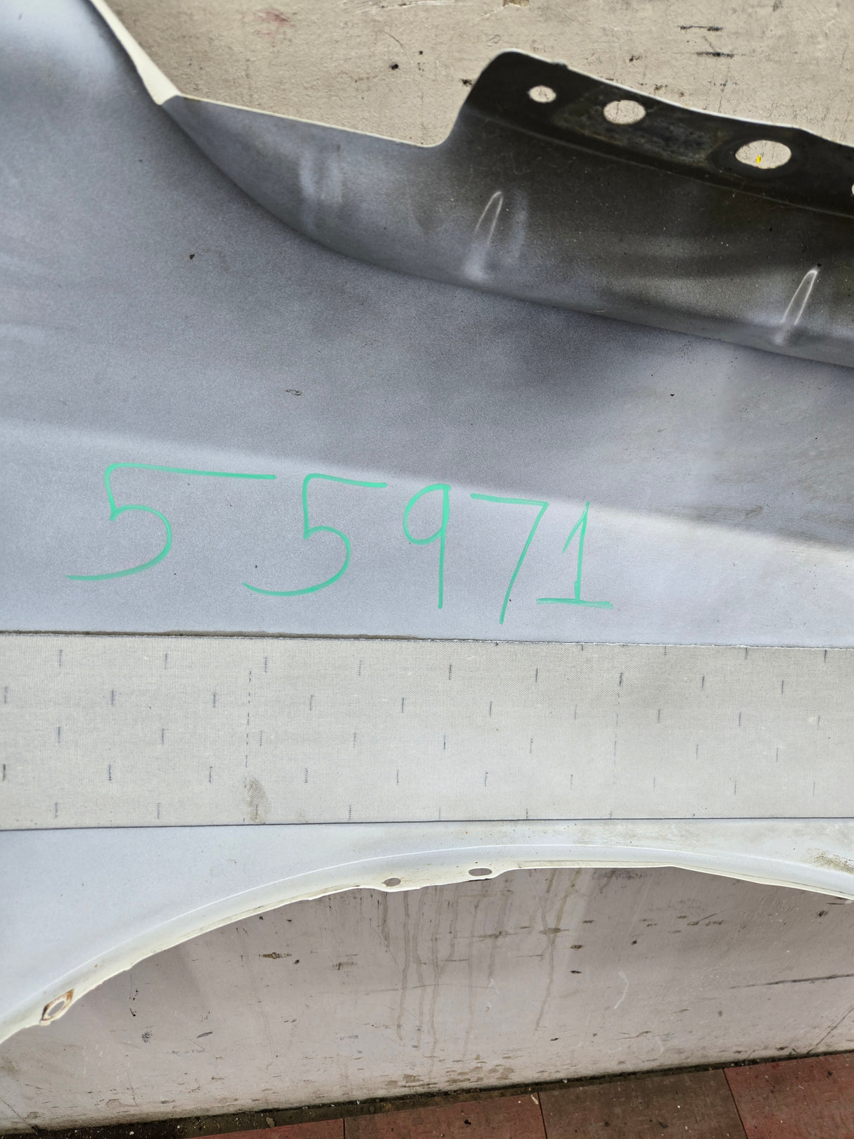 2009-2018 Dodge Ram 4th Gen LH Driver Side Front Fender 1500 2500 3500 - Cream White