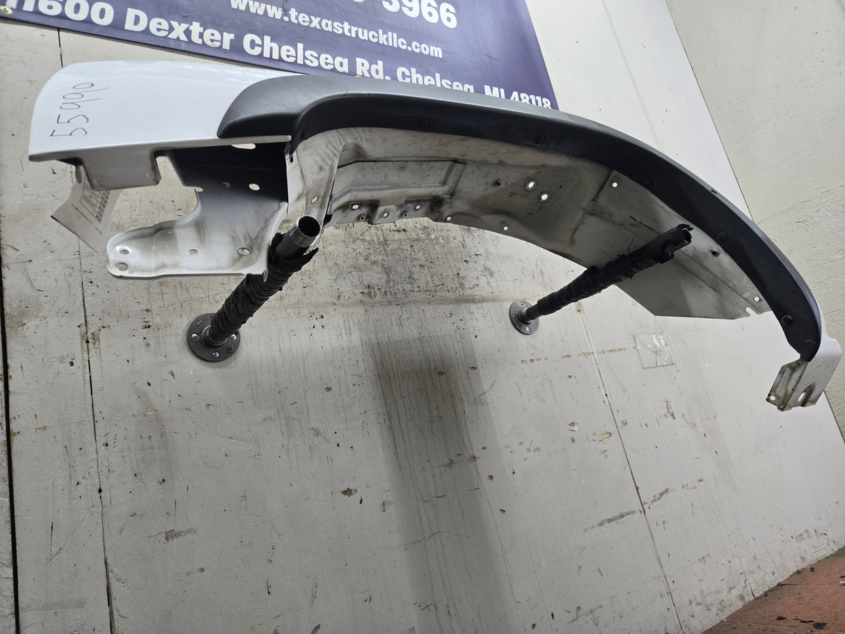 2003-2007 Chevrolet Silverado / Tahoe / Suburban 1500 2500 3500 HD LH Driver Side "Cateye" Front Fender - Summit White