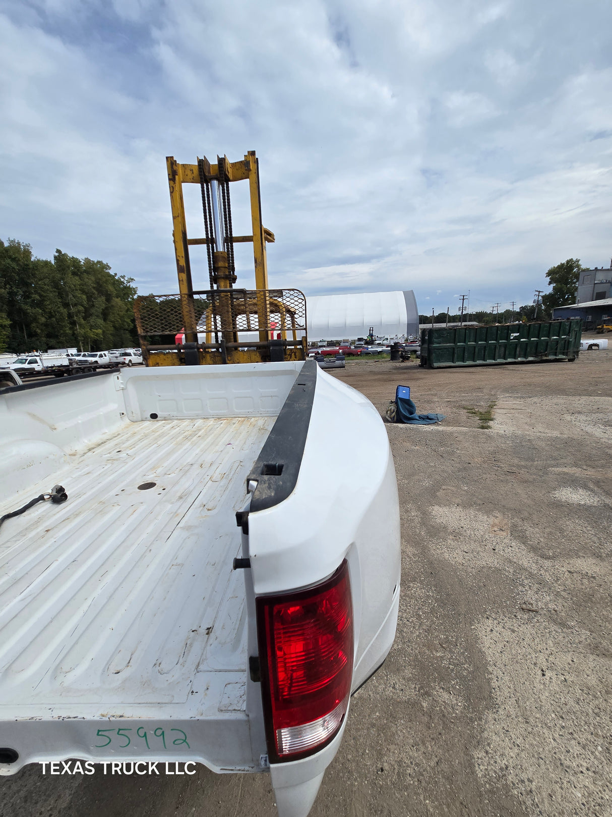 2009-2018 Dodge Ram 3500 4500 4th Gen 8' Dually Truck Passenger Side Bedside - White