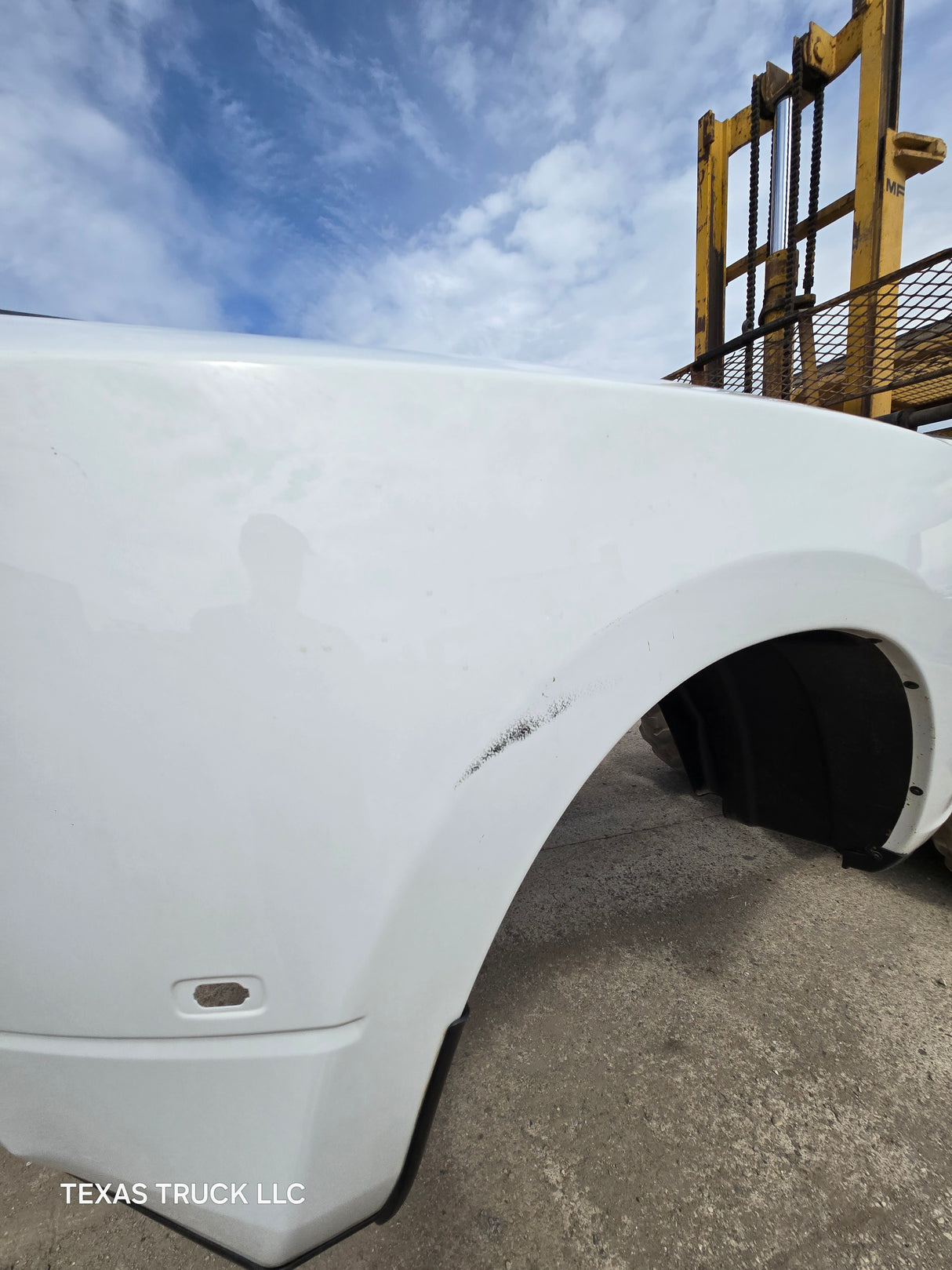 2009-2018 Dodge Ram 3500 4500 4th Gen 8' Dually Truck Passenger Side Bedside - White