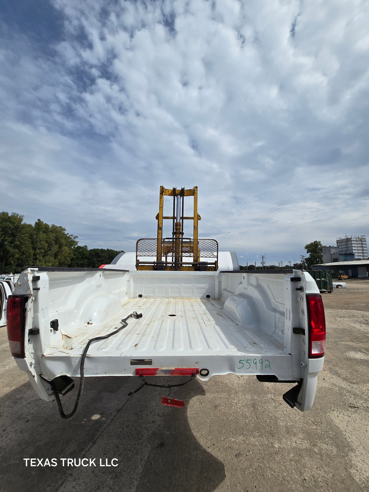 2009-2018 Dodge Ram 3500 4500 4th Gen 8' Dually Truck Passenger Side Bedside - White