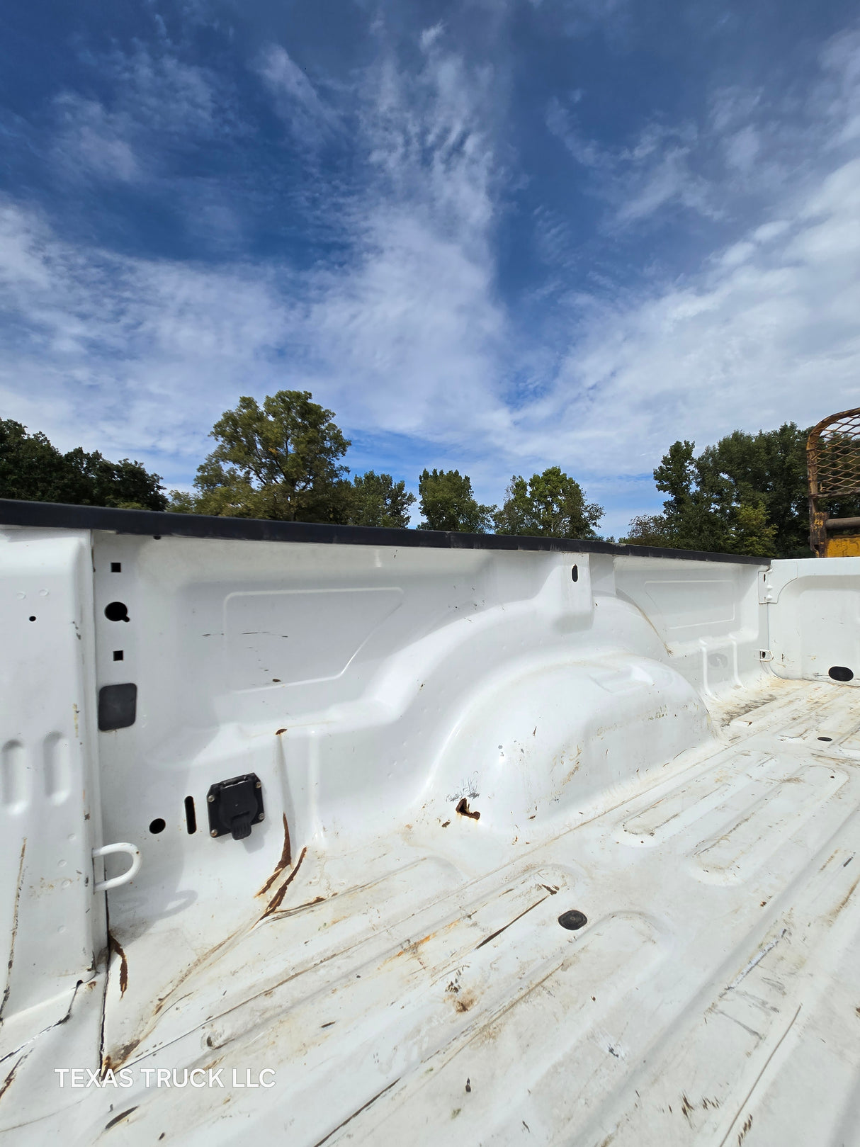 2009-2018 Dodge Ram 3500 4500 4th Gen 8' Dually Truck Passenger Side Bedside - White