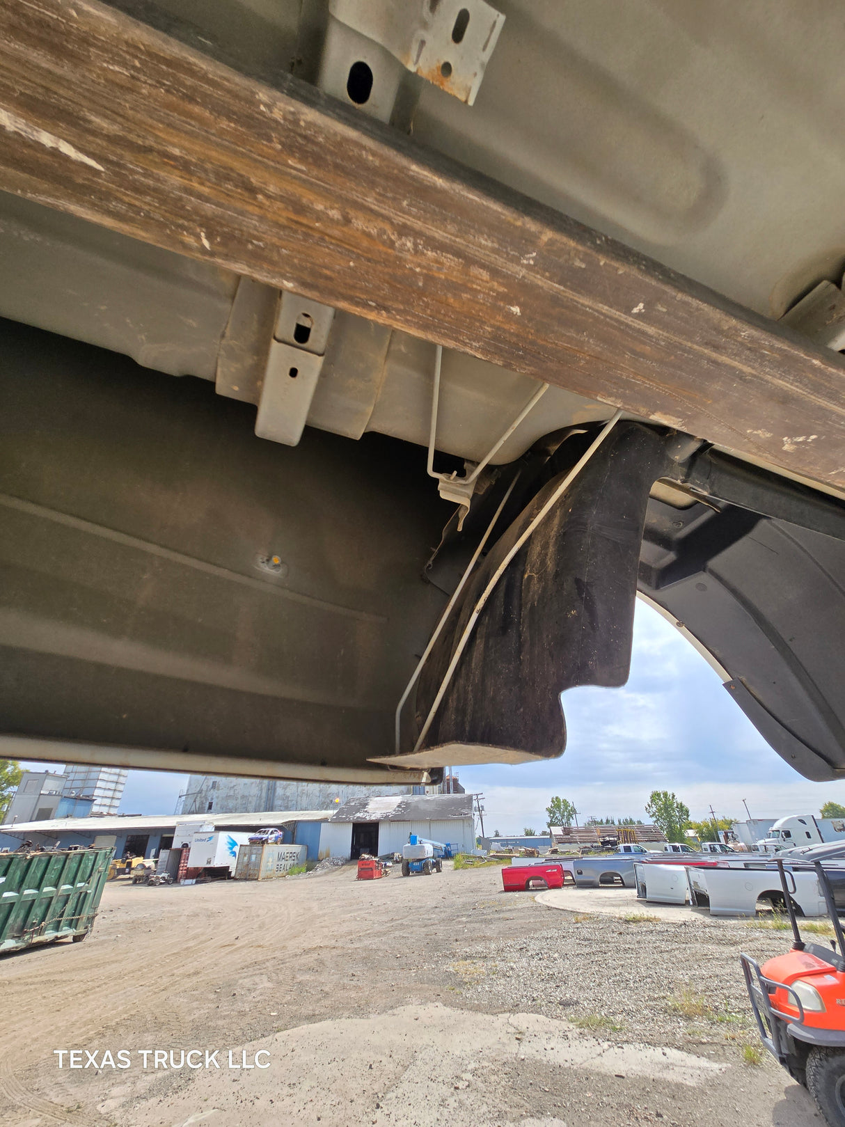 2009-2018 Dodge Ram 3500 4500 4th Gen 8' Dually Truck Passenger Side Bedside - White