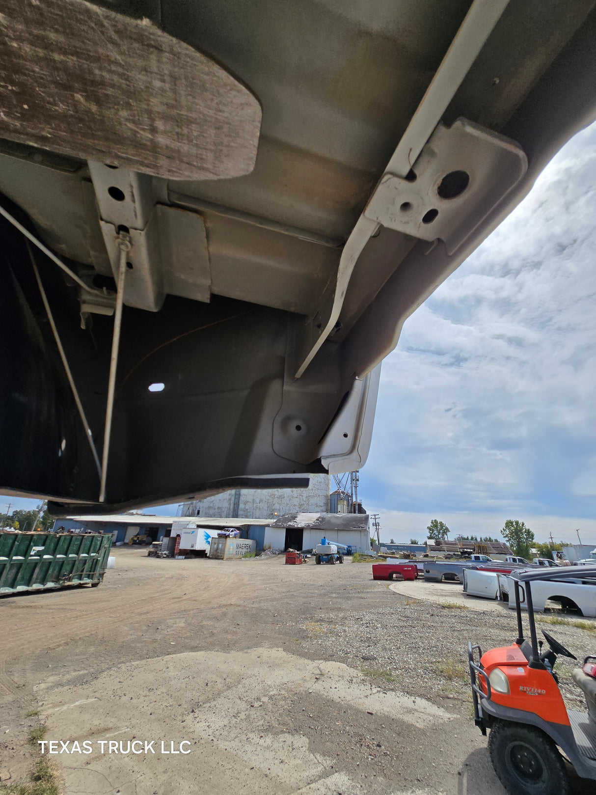 2009-2018 Dodge Ram 3500 4500 4th Gen 8' Dually Truck Passenger Side Bedside - White