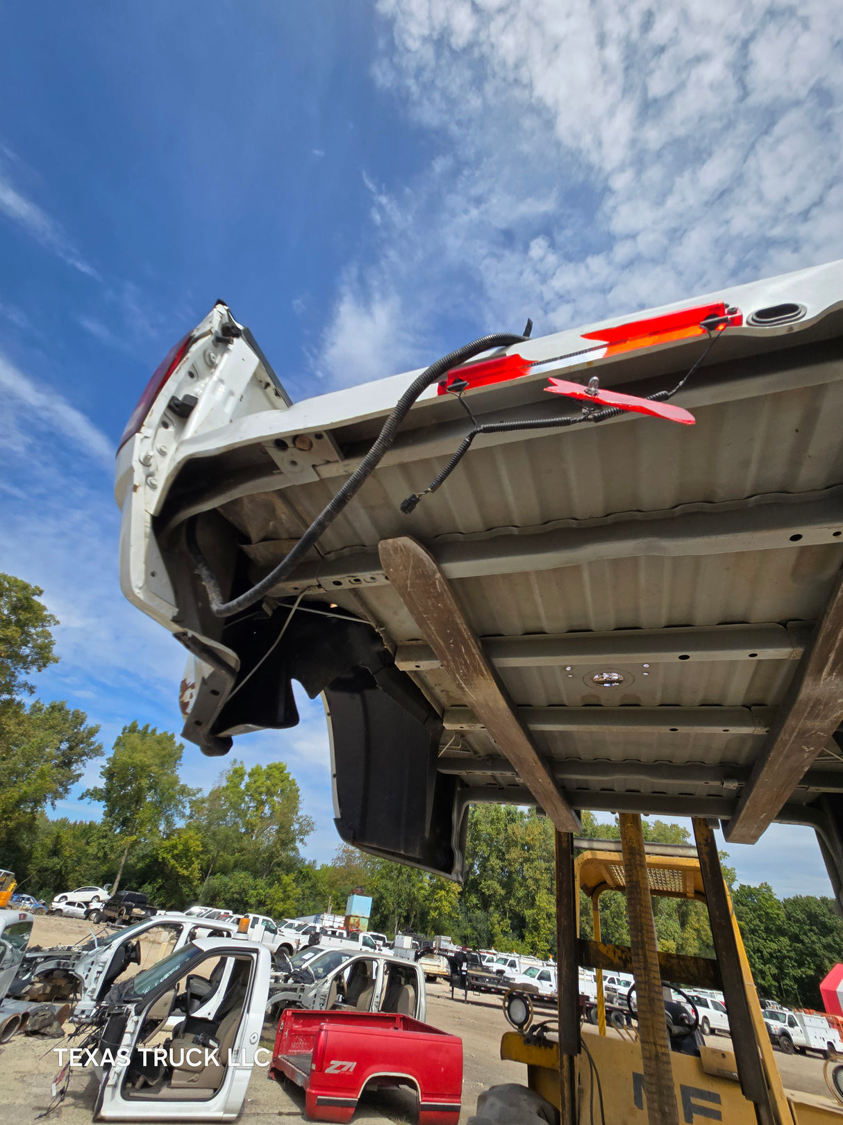 2009-2018 Dodge Ram 3500 4500 4th Gen 8' Dually Truck Passenger Side Bedside - White