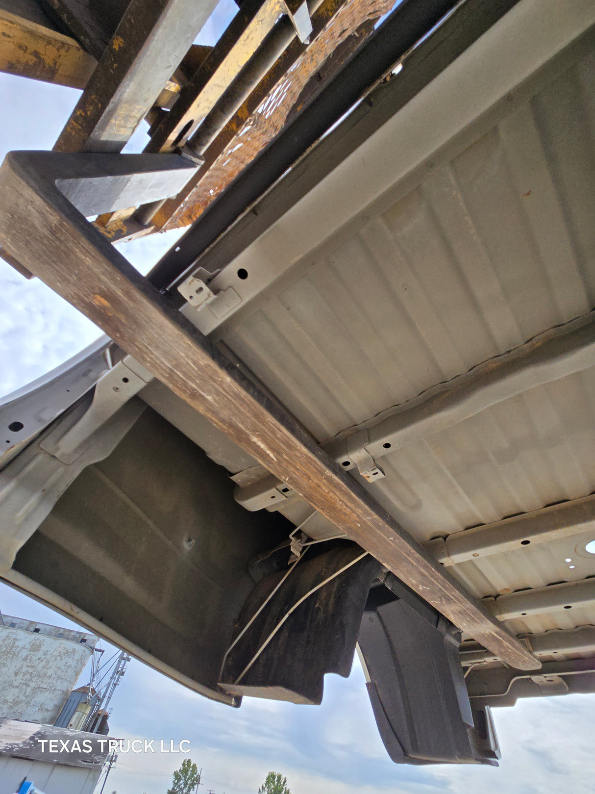 2009-2018 Dodge Ram 3500 4500 4th Gen 8' Dually Truck Passenger Side Bedside - White