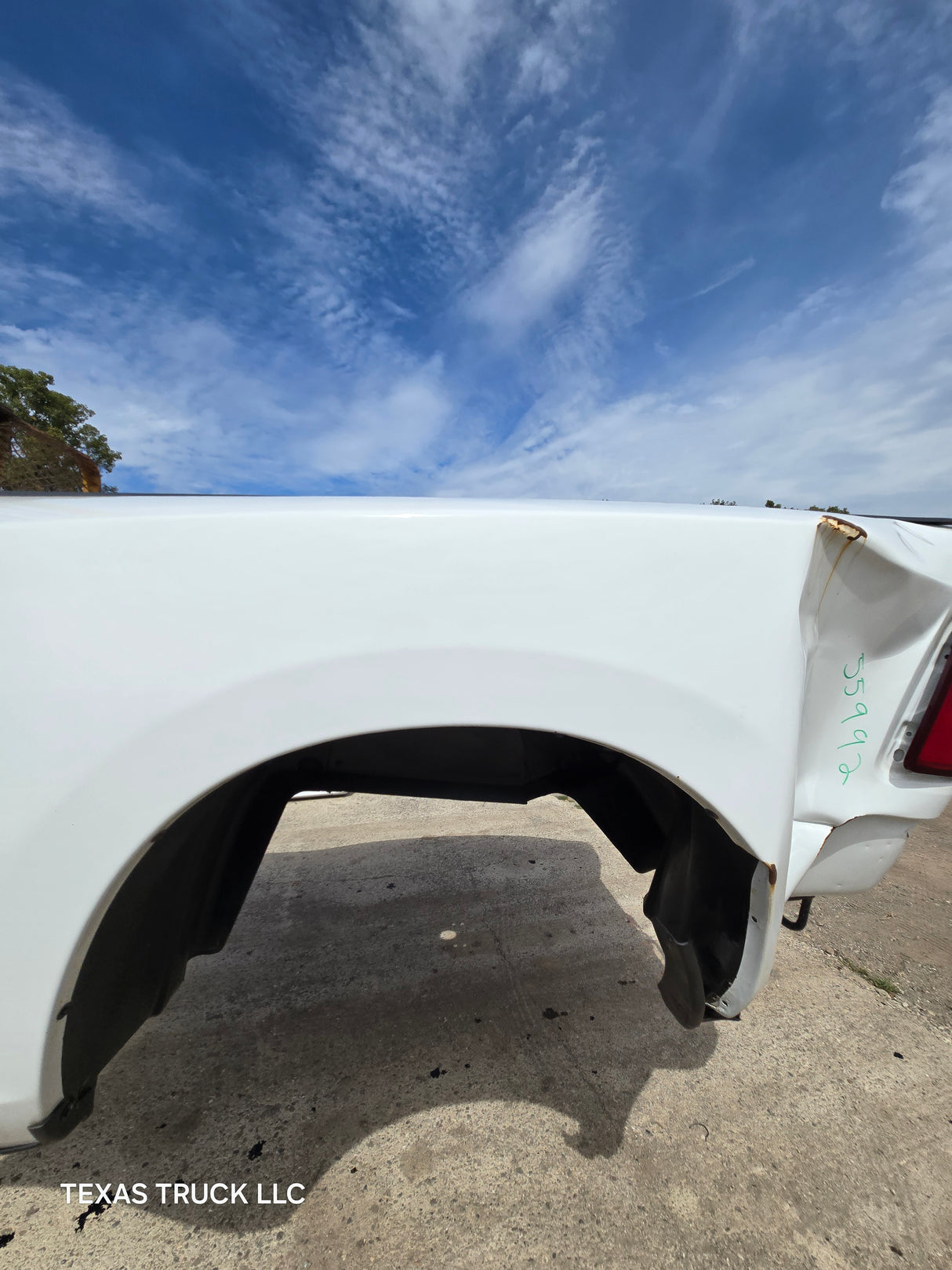 2009-2018 Dodge Ram 3500 4500 4th Gen 8' Dually Truck Passenger Side Bedside - White